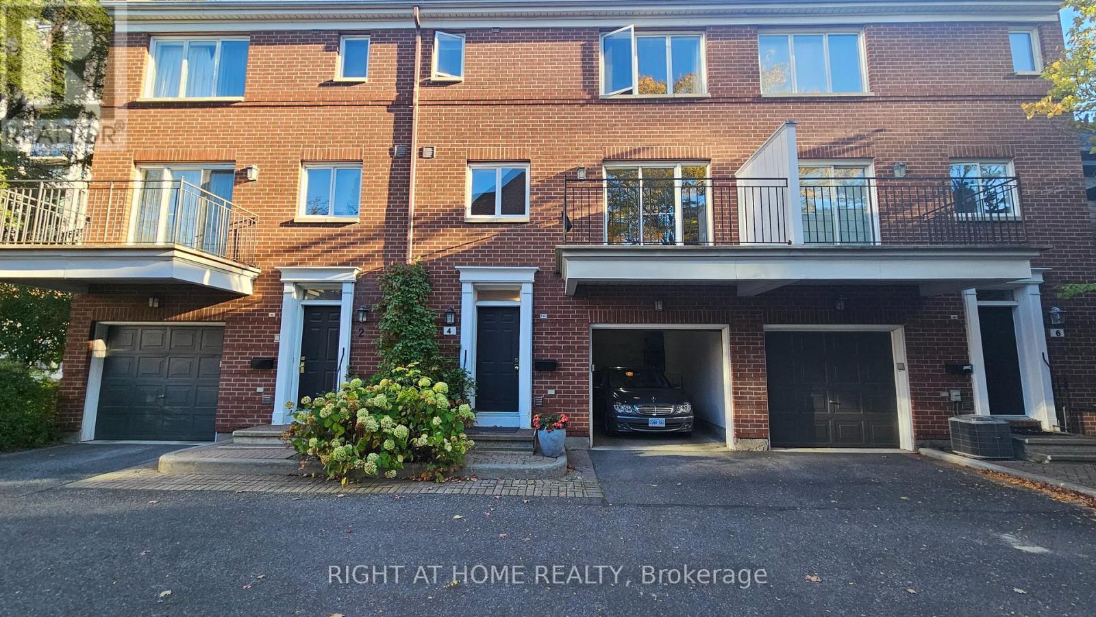 4 Thorburn Private, Ottawa, Ontario  K1N 1G4 - Photo 37 - X12567760