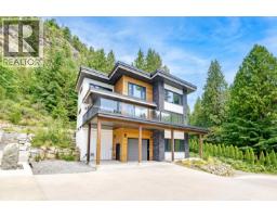 971 MARINE DRIVE, Gibsons, British Columbia