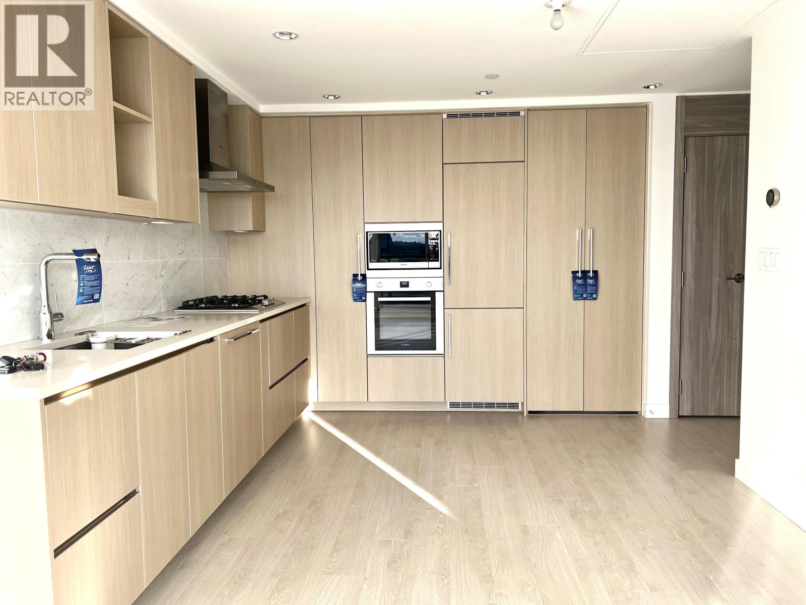 25xx 4720 Lougheed Highway, Burnaby, British Columbia V5C 0M8 - Photo 5 - R3069309