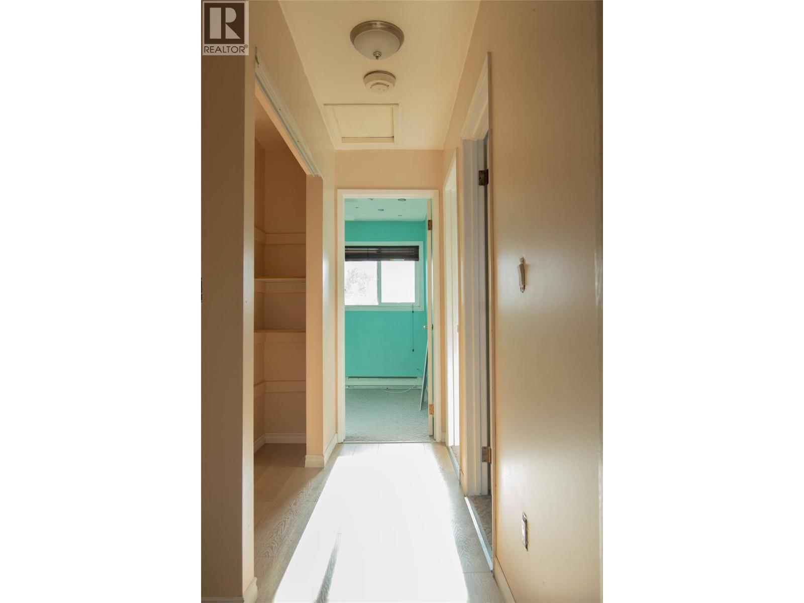 1471 Inkar Road Unit# 4, Kelowna, British Columbia V1Y 8J1 - Photo 6 - 10368857