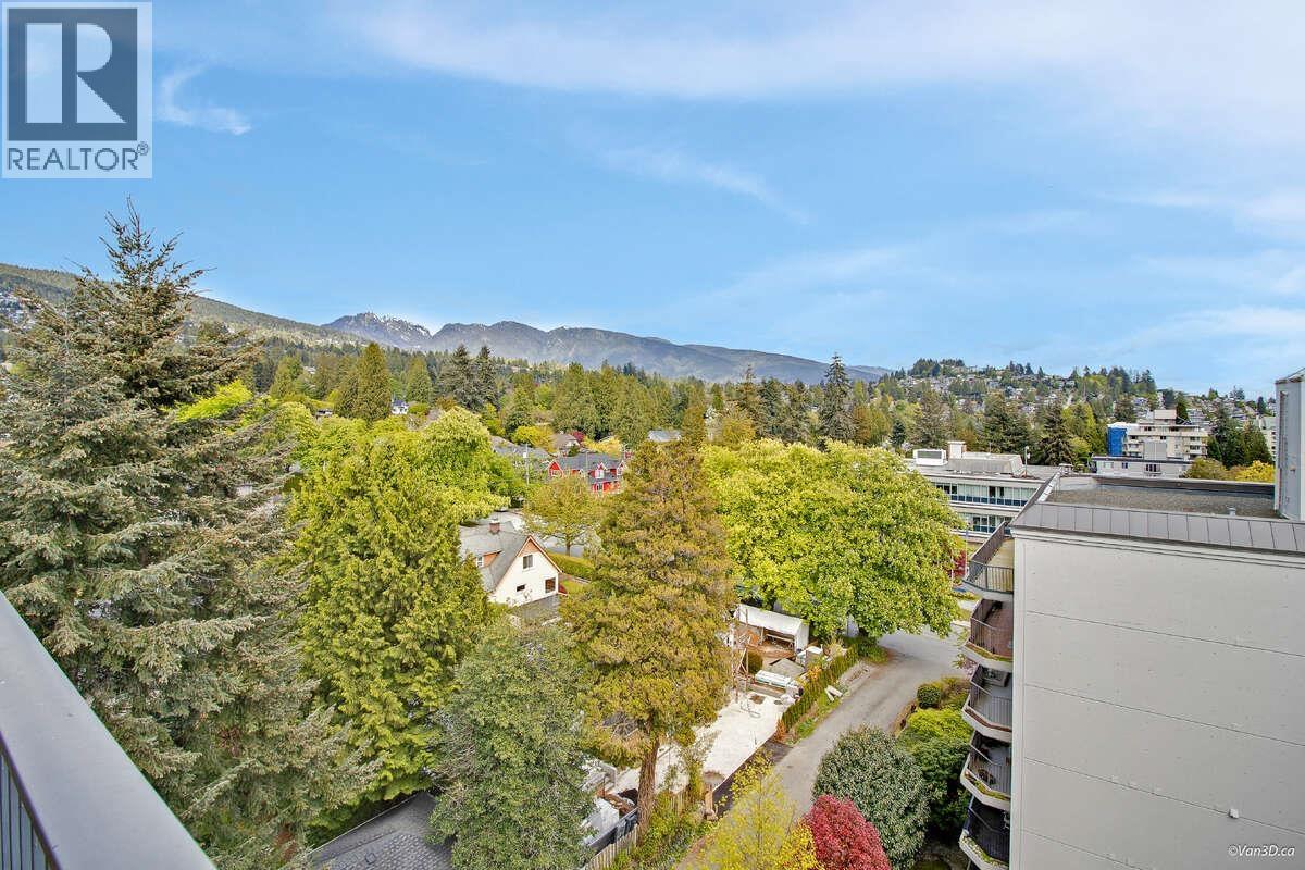 903 1745 Esquimalt Avenue, West Vancouver, British Columbia  V7V 1R7 - Photo 23 - R3030203