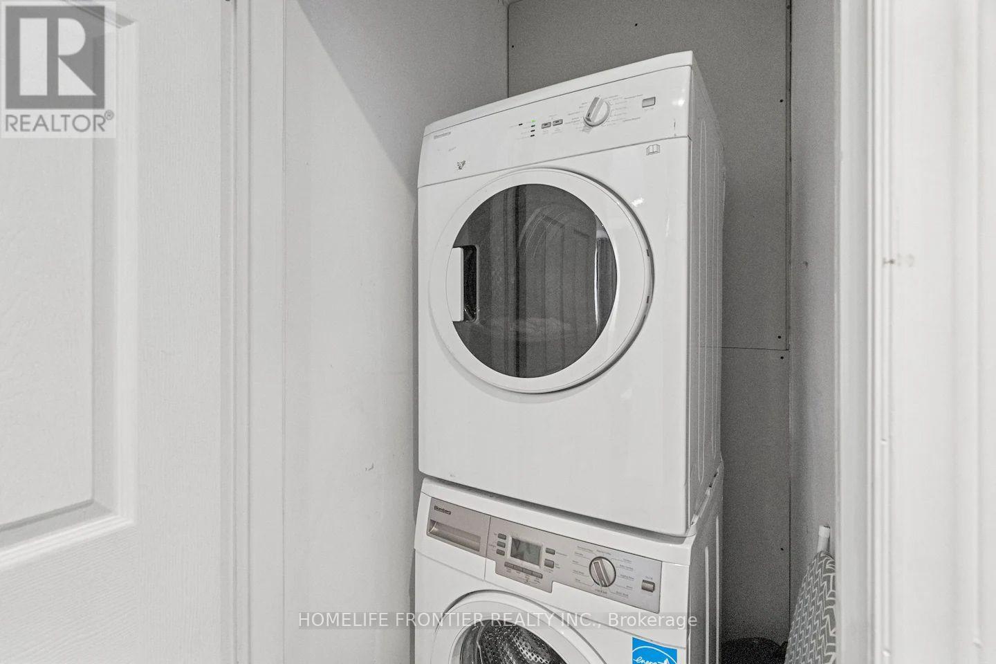 Main Floor - 289 Burnett Avenue, Toronto, Ontario  M2N 1W2 - Photo 8 - C12566542