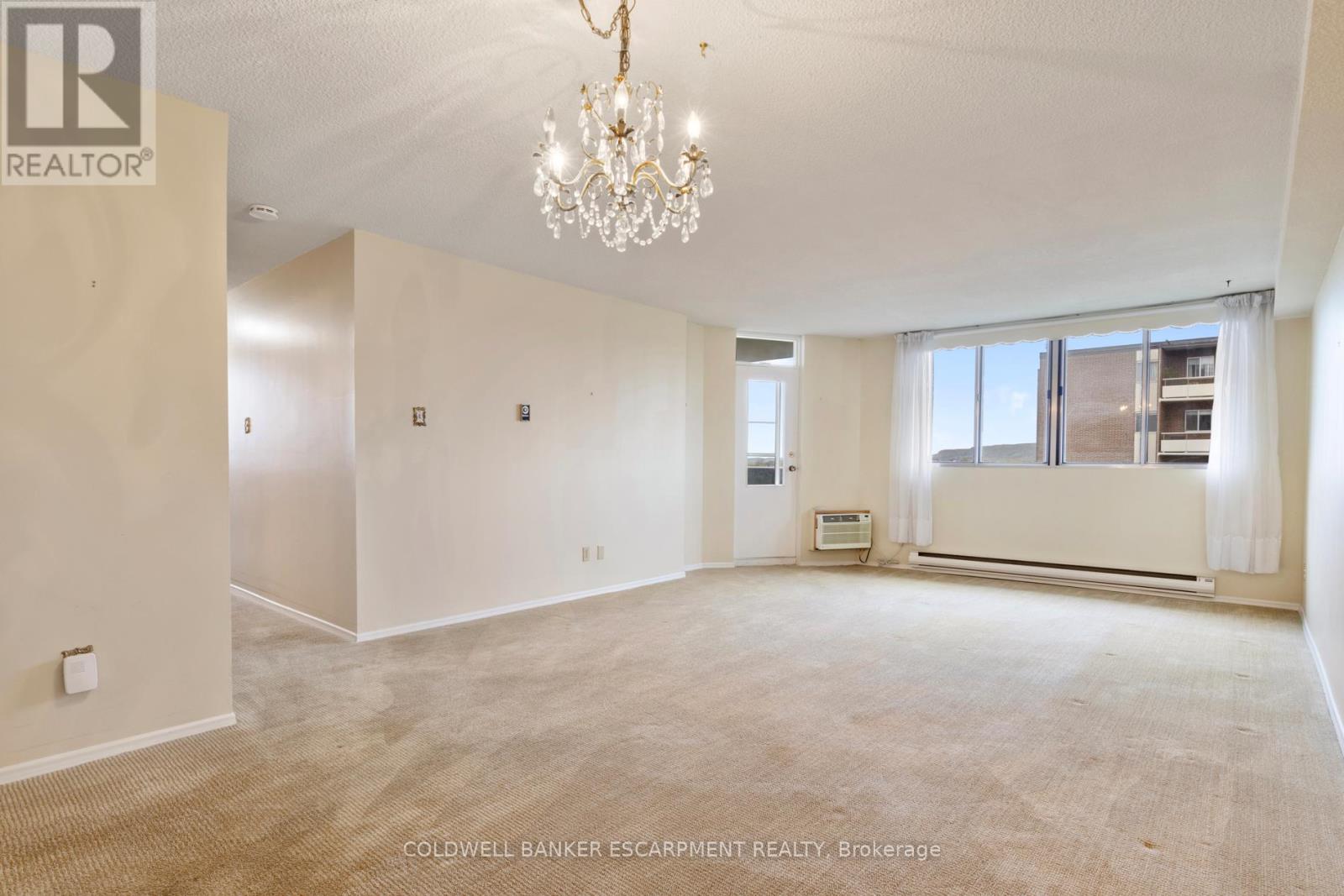 1005 - 81 Millside Drive, Milton, Ontario  L9T 3X4 - Photo 10 - W12473285