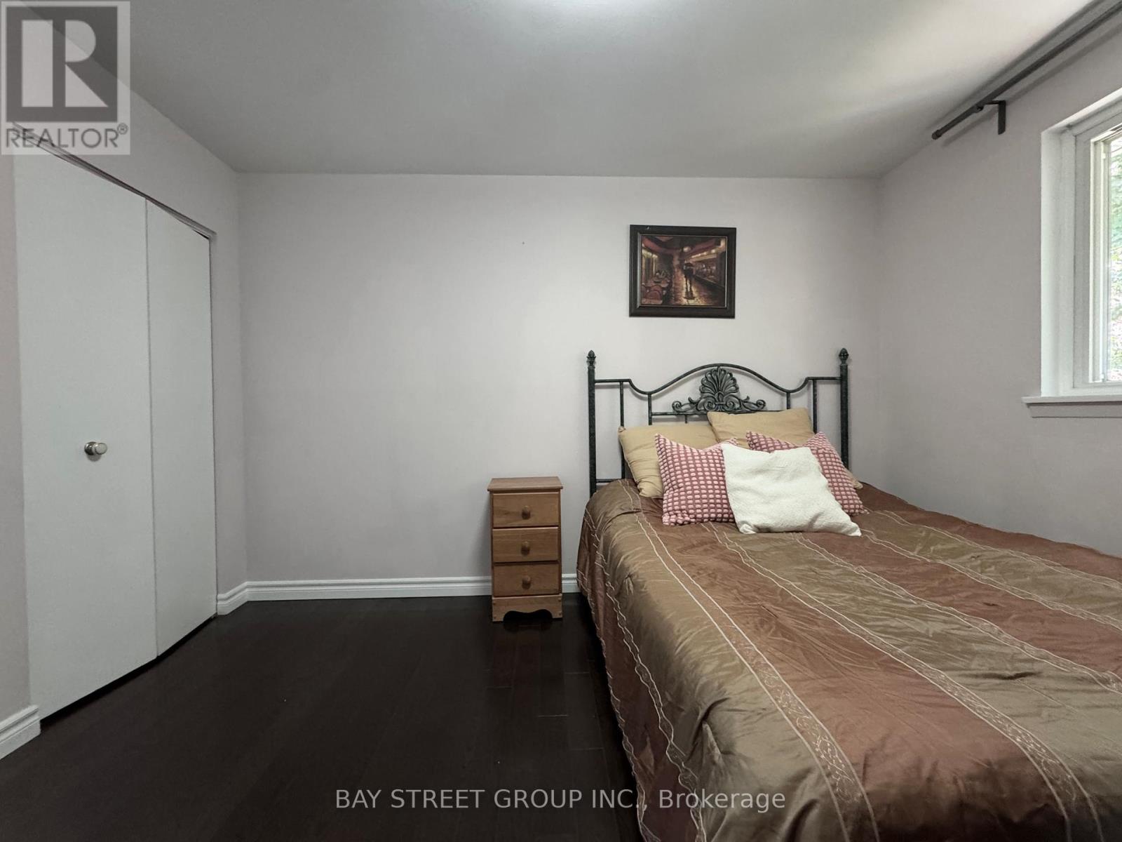 Main Floor #1 - 43 Sherwood Forest Drive, Markham, Ontario  L3P 1P5 - Photo 20 - N12445326