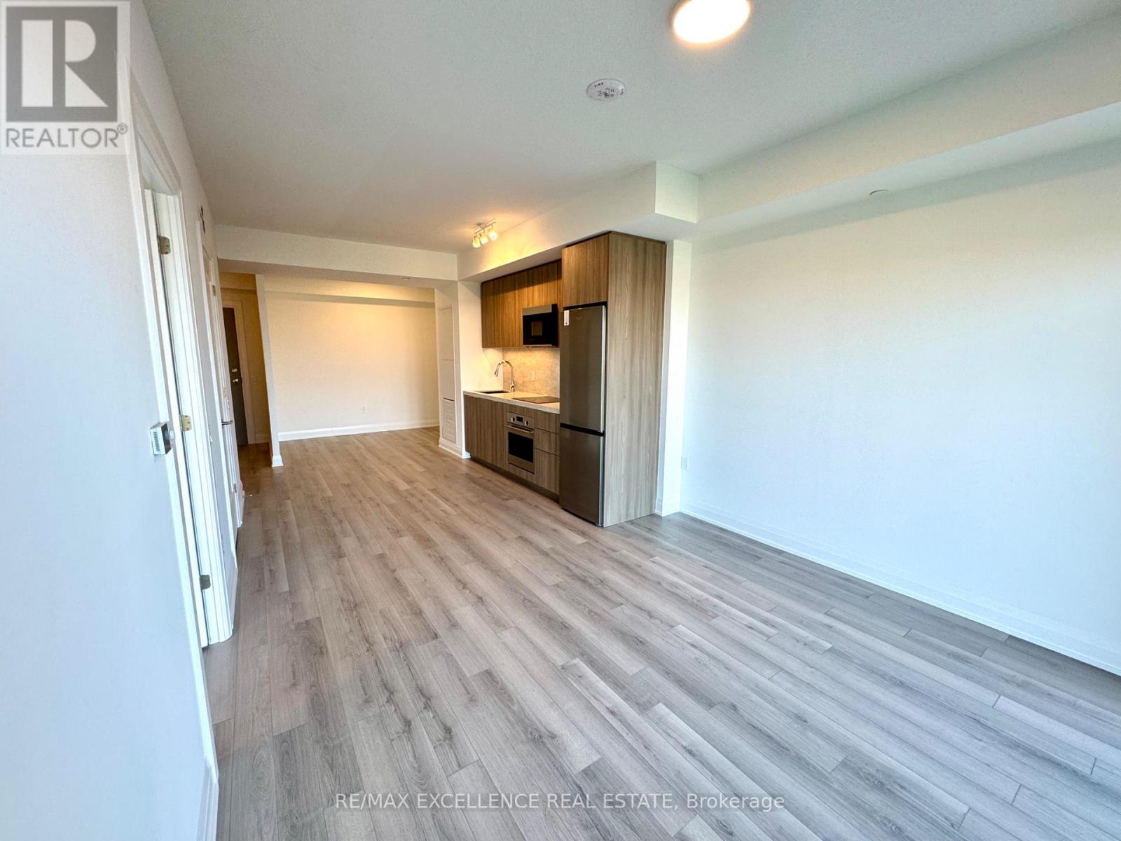 426 - 15 Skyridge Drive, Brampton, Ontario  L6P 4S3 - Photo 9 - W12567440