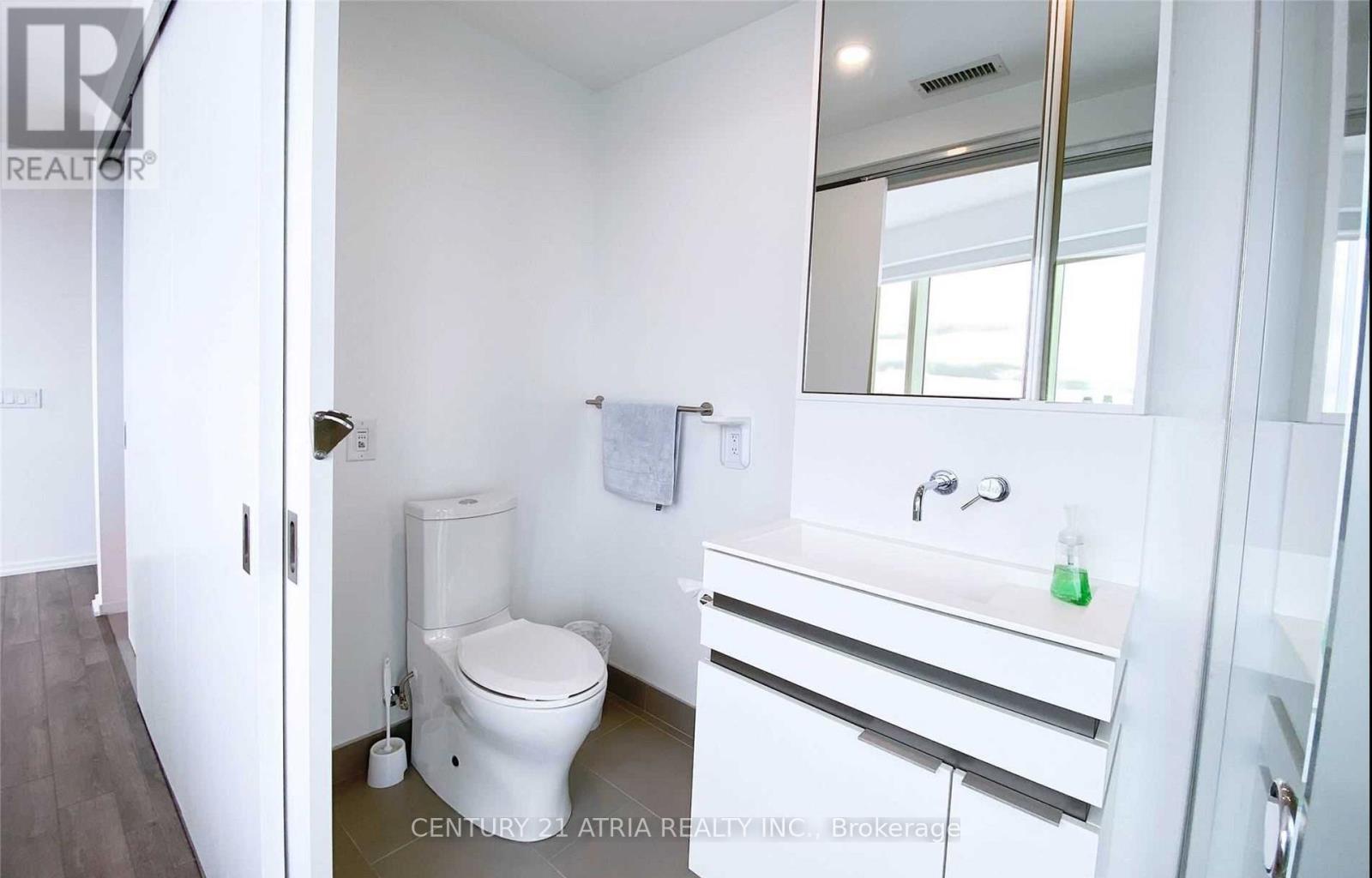 5512 - 197 Yonge Estates, Toronto, Ontario  M5B 0C1 - Photo 14 - C12567724