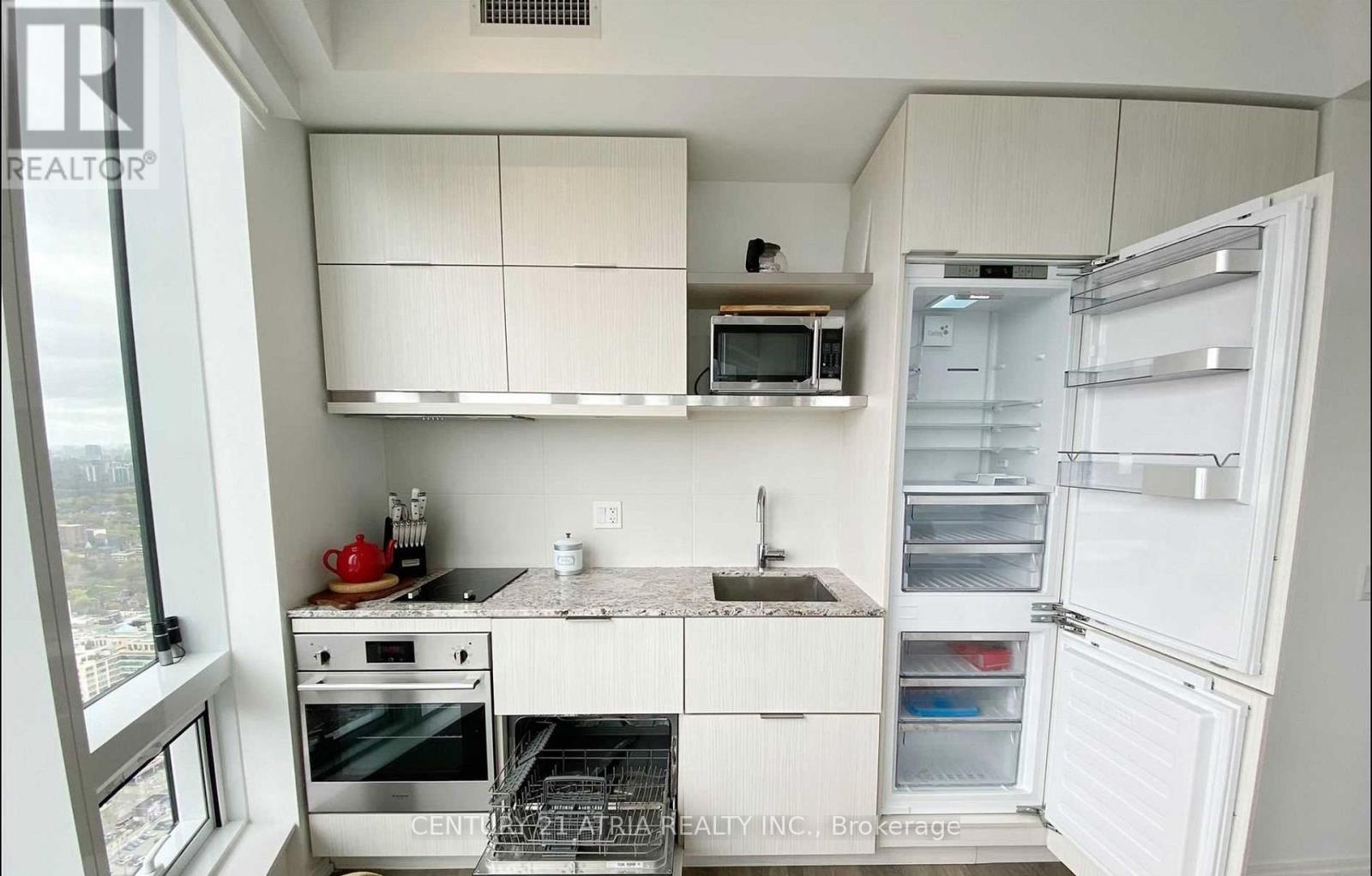 5512 - 197 Yonge Estates, Toronto, Ontario  M5B 0C1 - Photo 17 - C12567724