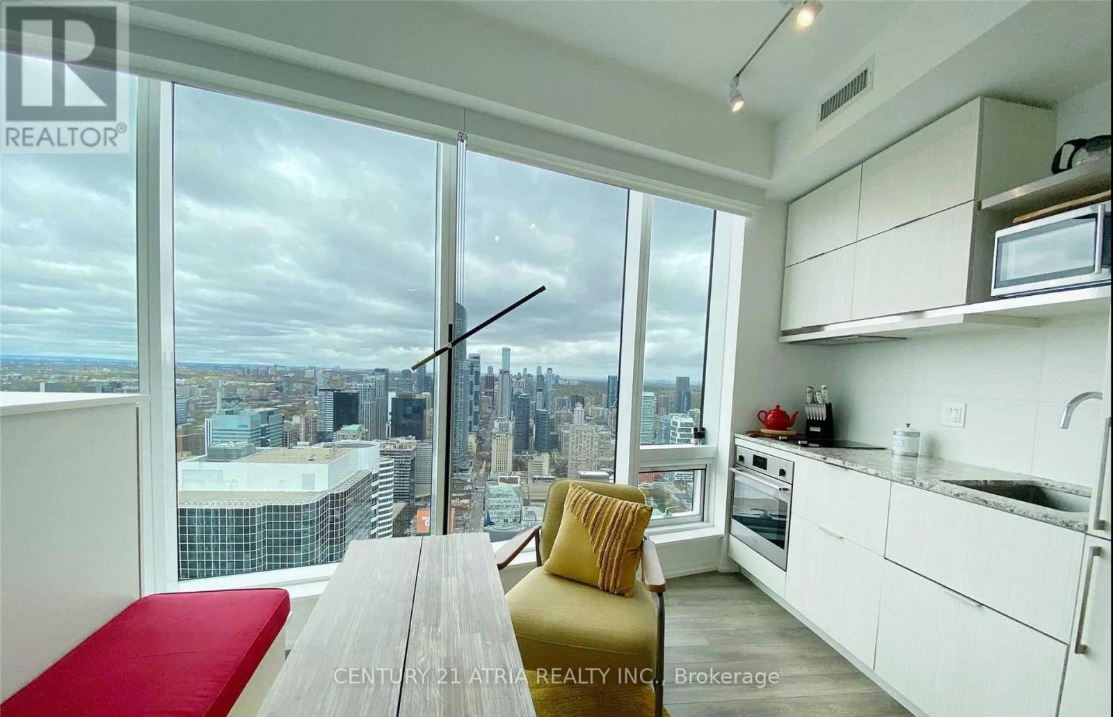 5512 - 197 Yonge Estates, Toronto, Ontario  M5B 0C1 - Photo 2 - C12567724