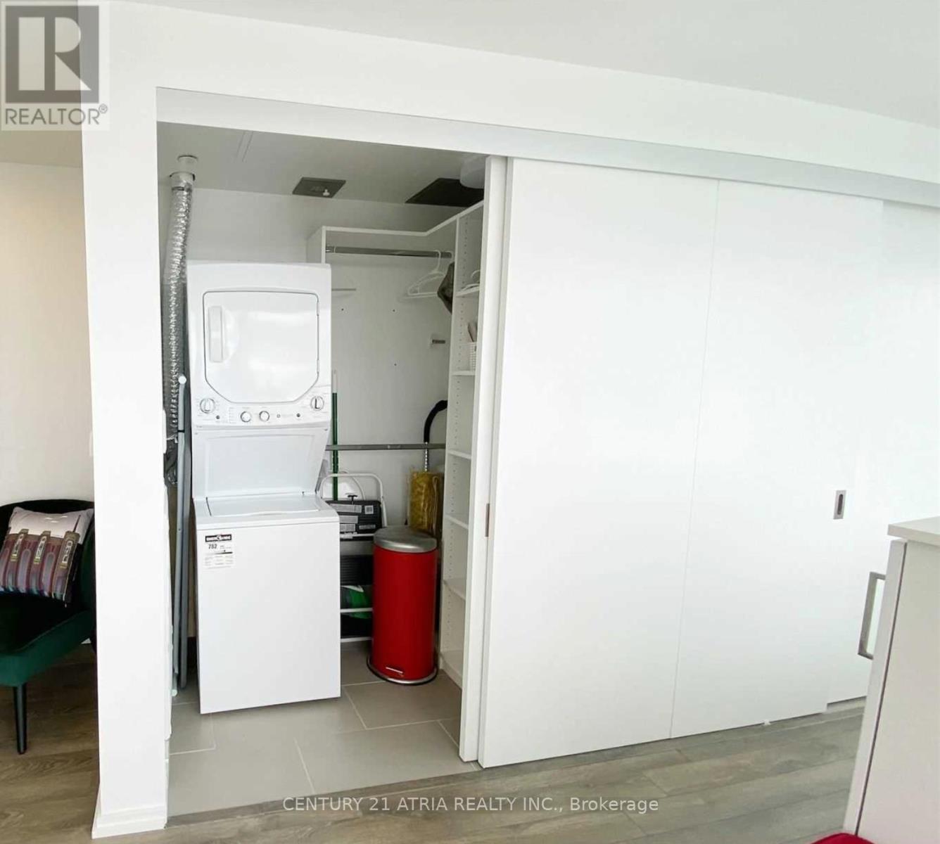 5512 - 197 Yonge Estates, Toronto, Ontario  M5B 0C1 - Photo 6 - C12567724