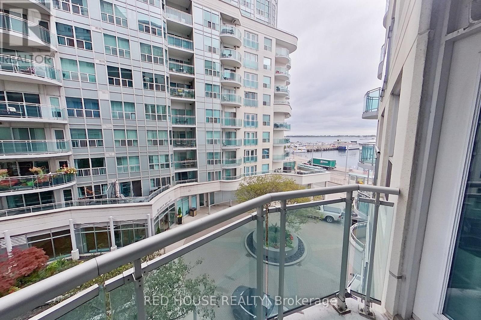 525 - 600 Queens Quay W, Toronto, Ontario  M5V 3M3 - Photo 11 - C12567772