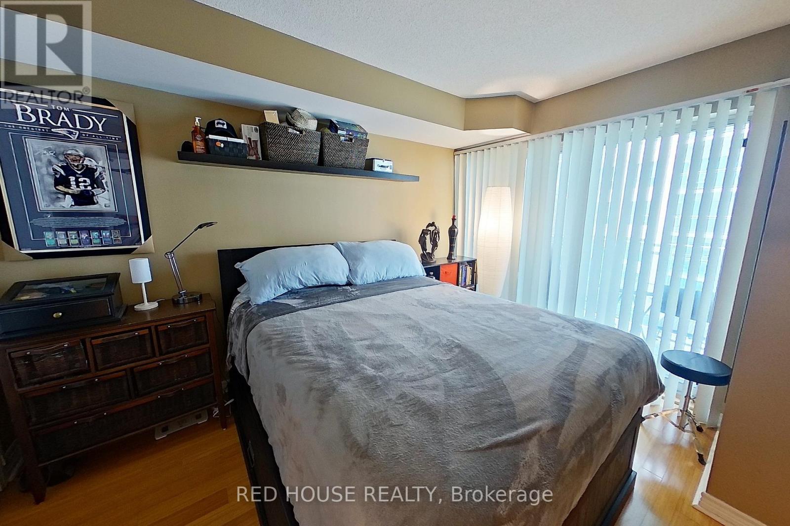 525 - 600 Queens Quay W, Toronto, Ontario  M5V 3M3 - Photo 12 - C12567772