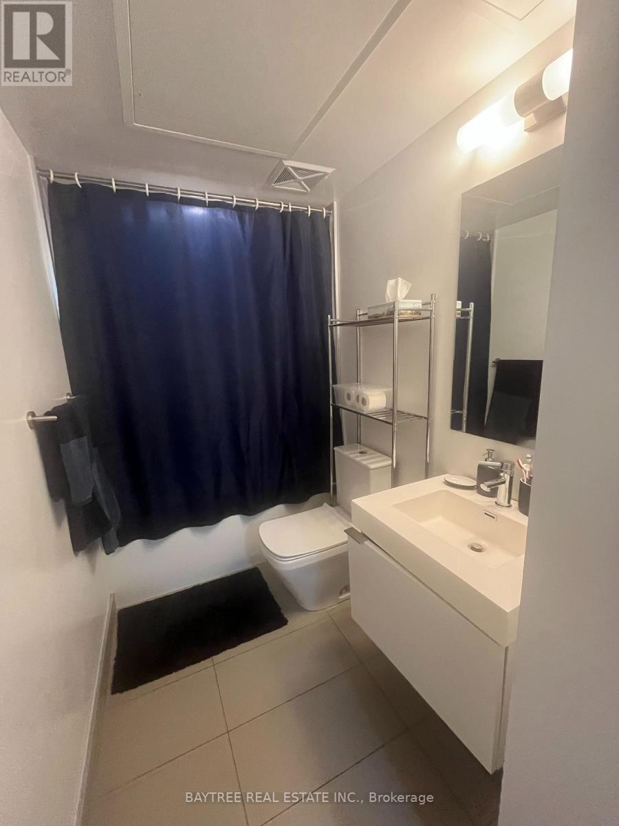 1307 - 99 Foxbar Road, Toronto, Ontario  M4V 0B2 - Photo 2 - C12567786