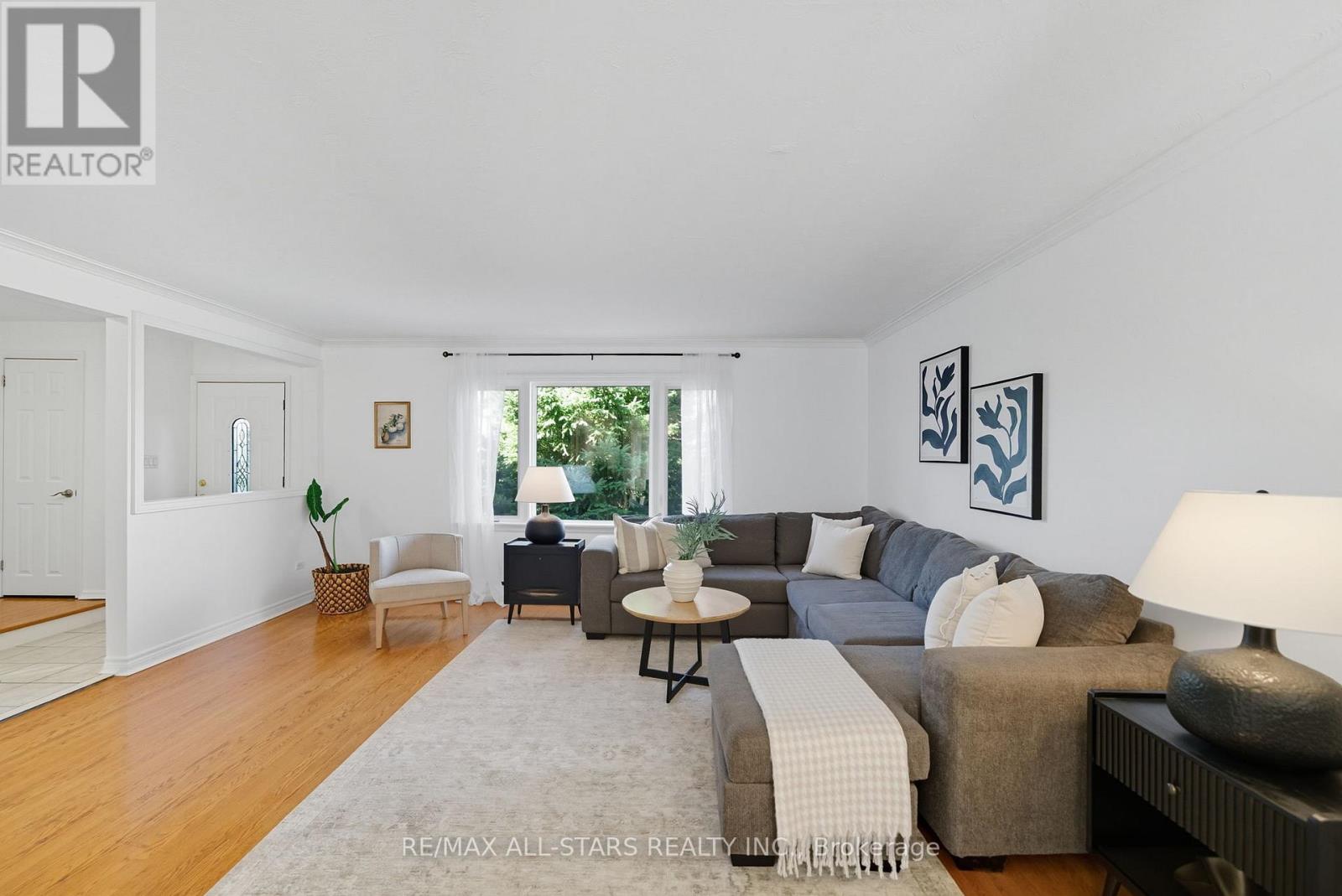 11 Chatterton Boulevard, Toronto, Ontario  M1M 2G3 - Photo 15 - E12567752