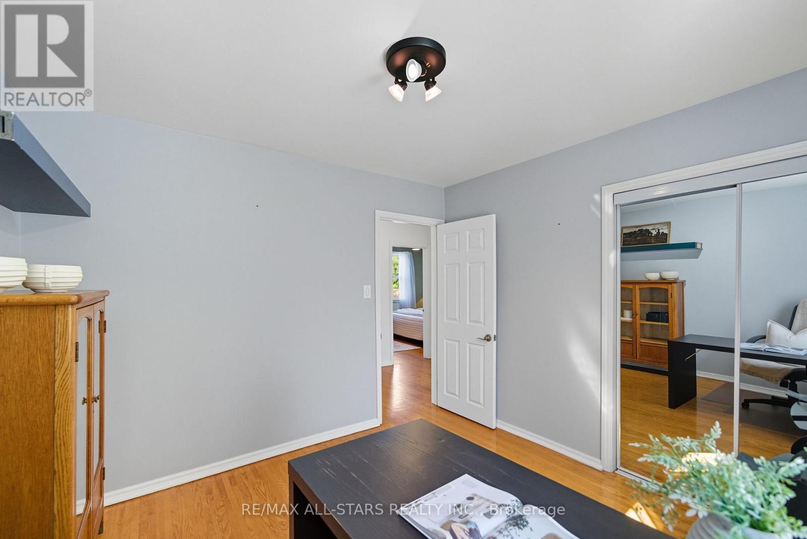 11 Chatterton Boulevard, Toronto, Ontario  M1M 2G3 - Photo 20 - E12567752