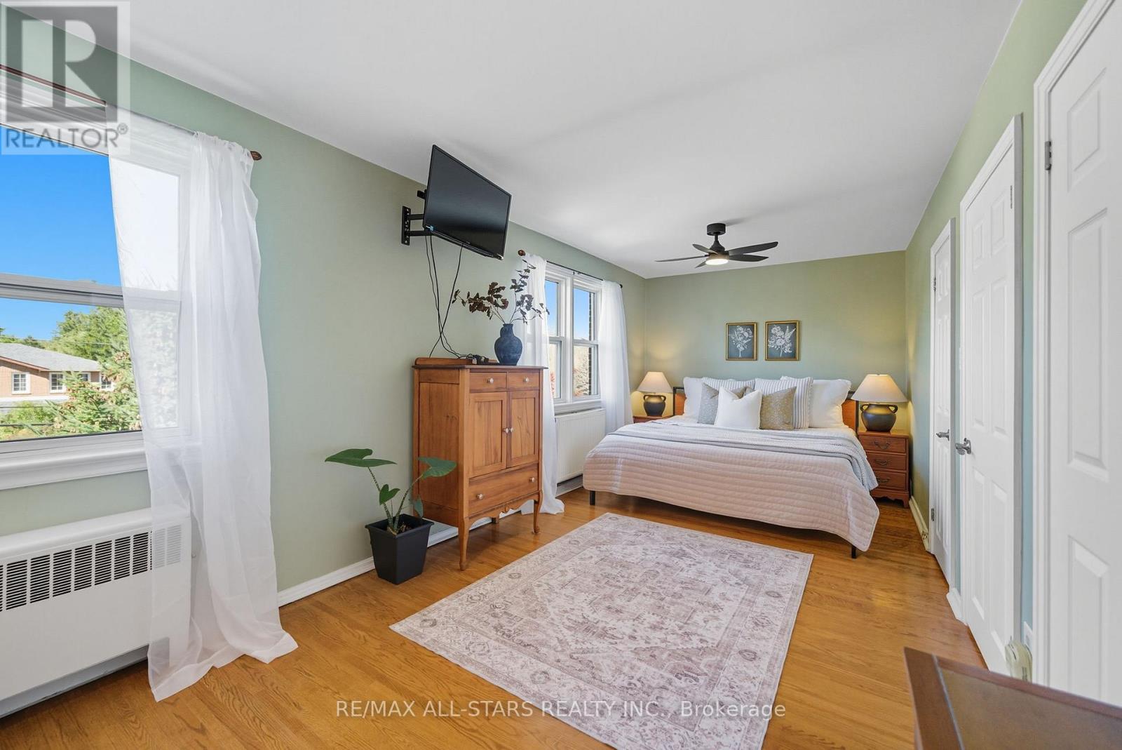 11 Chatterton Boulevard, Toronto, Ontario  M1M 2G3 - Photo 28 - E12567752