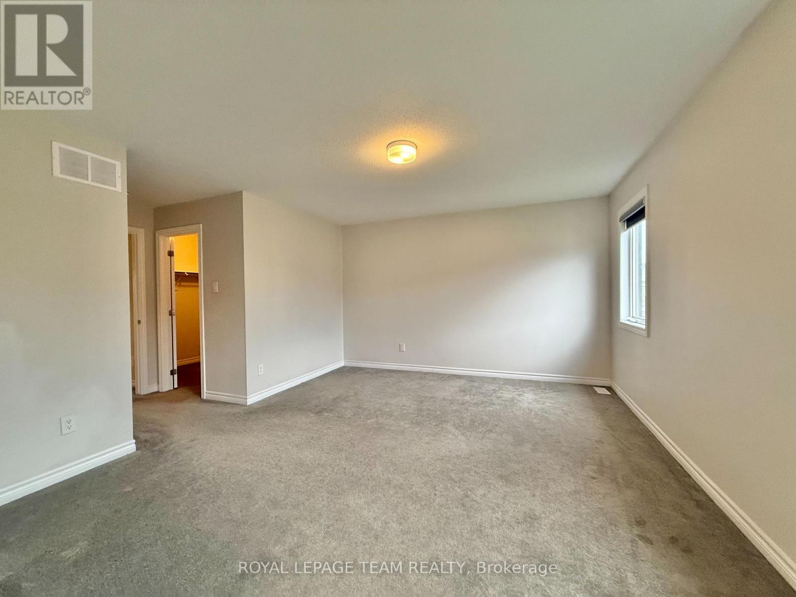 709 Megrez Way E, Ottawa, Ontario  K2J 6S9 - Photo 10 - X12500534