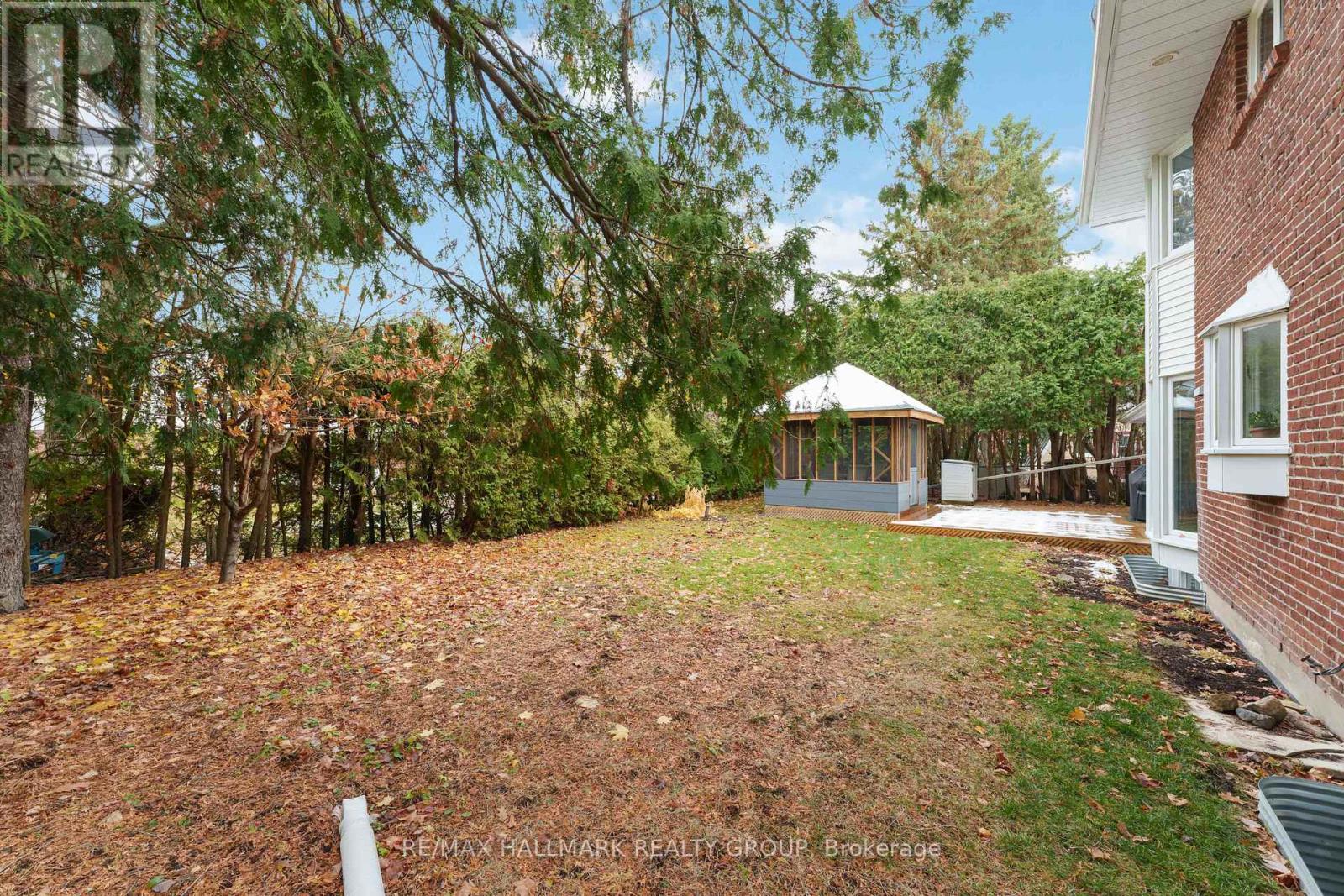 19 Kingsford Crescent, Ottawa, Ontario  K2K 1T5 - Photo 31 - X12563730