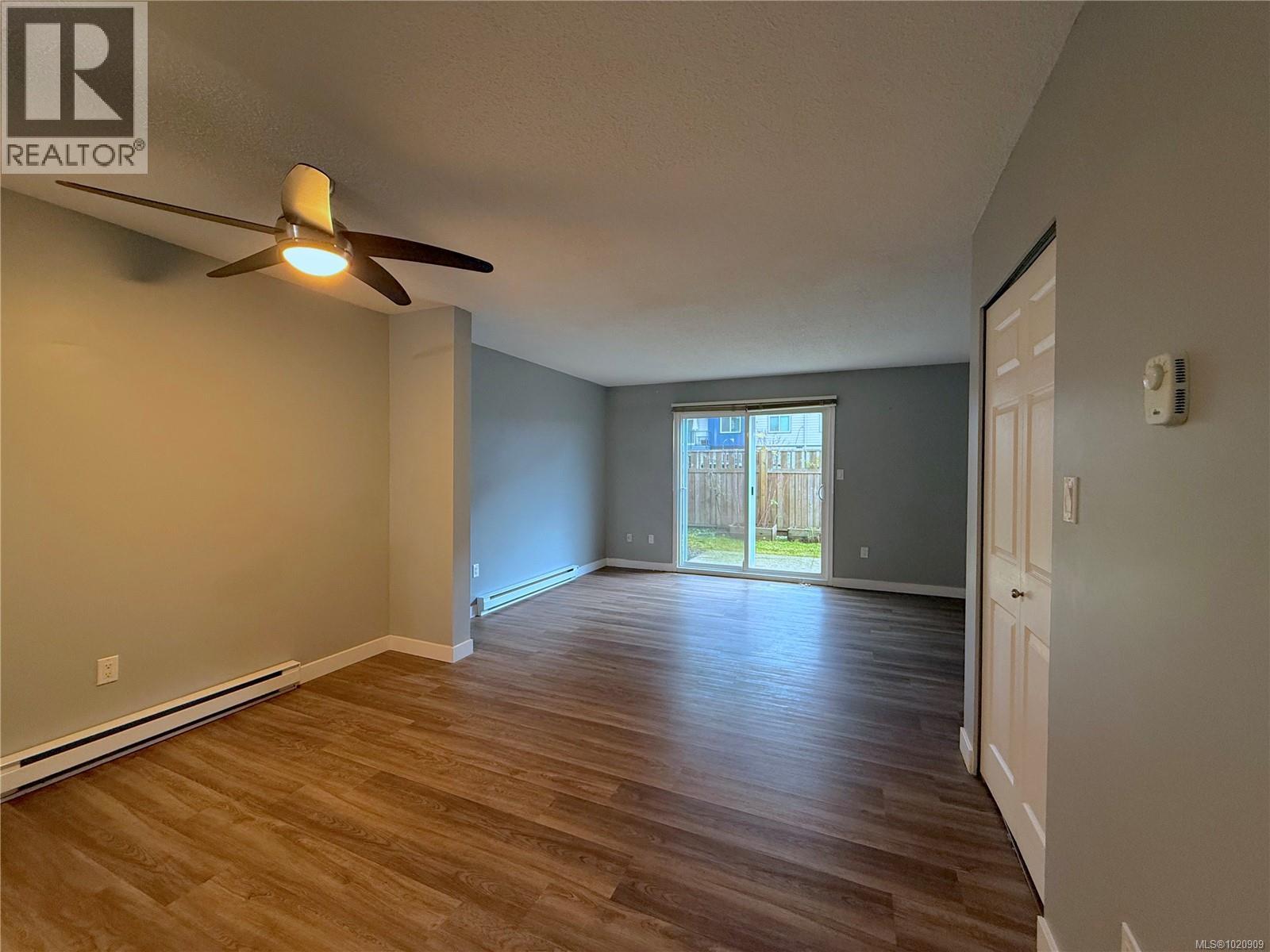 106 824 Island Hwy S, Campbell River, British Columbia  V9W 1A8 - Photo 3 - 1020909