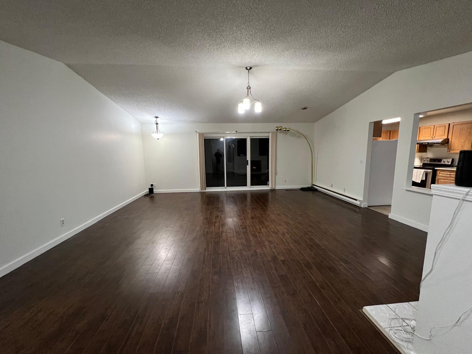 8846 Queen Mary Boulevard, Surrey, British Columbia  V3V 6X2 - Photo 8 - R3061439