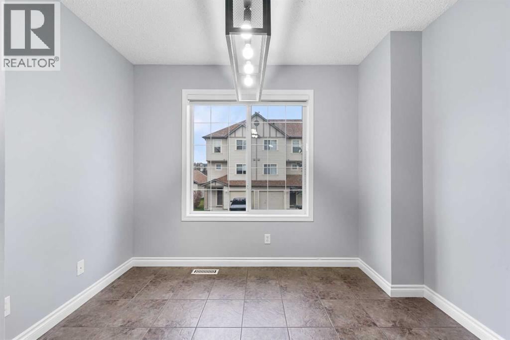 118 Copperfield Lane Se, Calgary, Alberta T2Z 4T3 - Photo 16 - A2271482