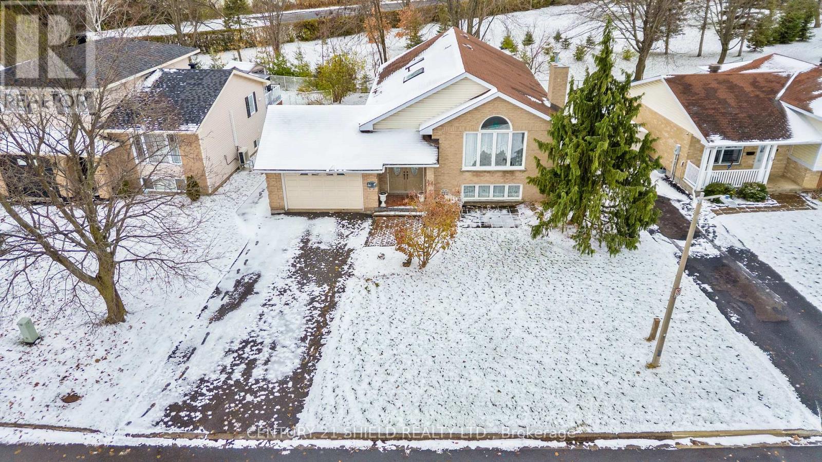 34 Wellington Street E, Cornwall, Ontario  K6H 6E5 - Photo 2 - X12567868