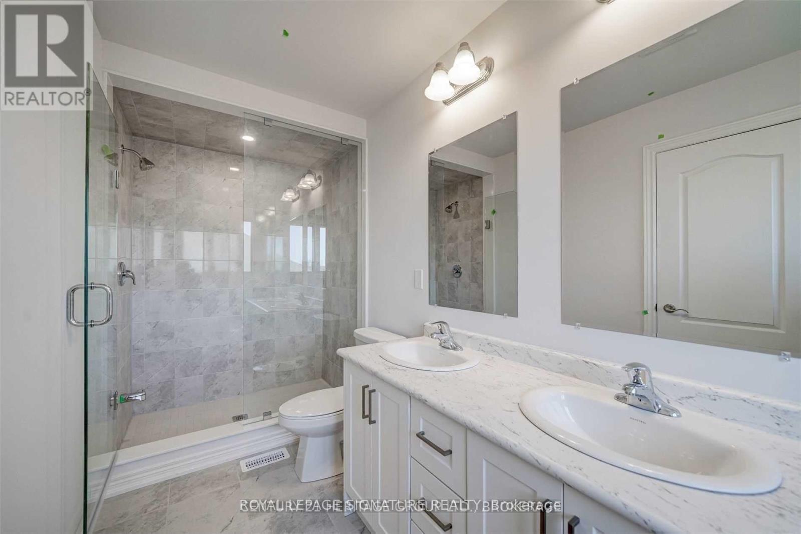 5 Frederick Taylor Way, East Gwillimbury, Ontario  L0G 1M0 - Photo 30 - N12566282