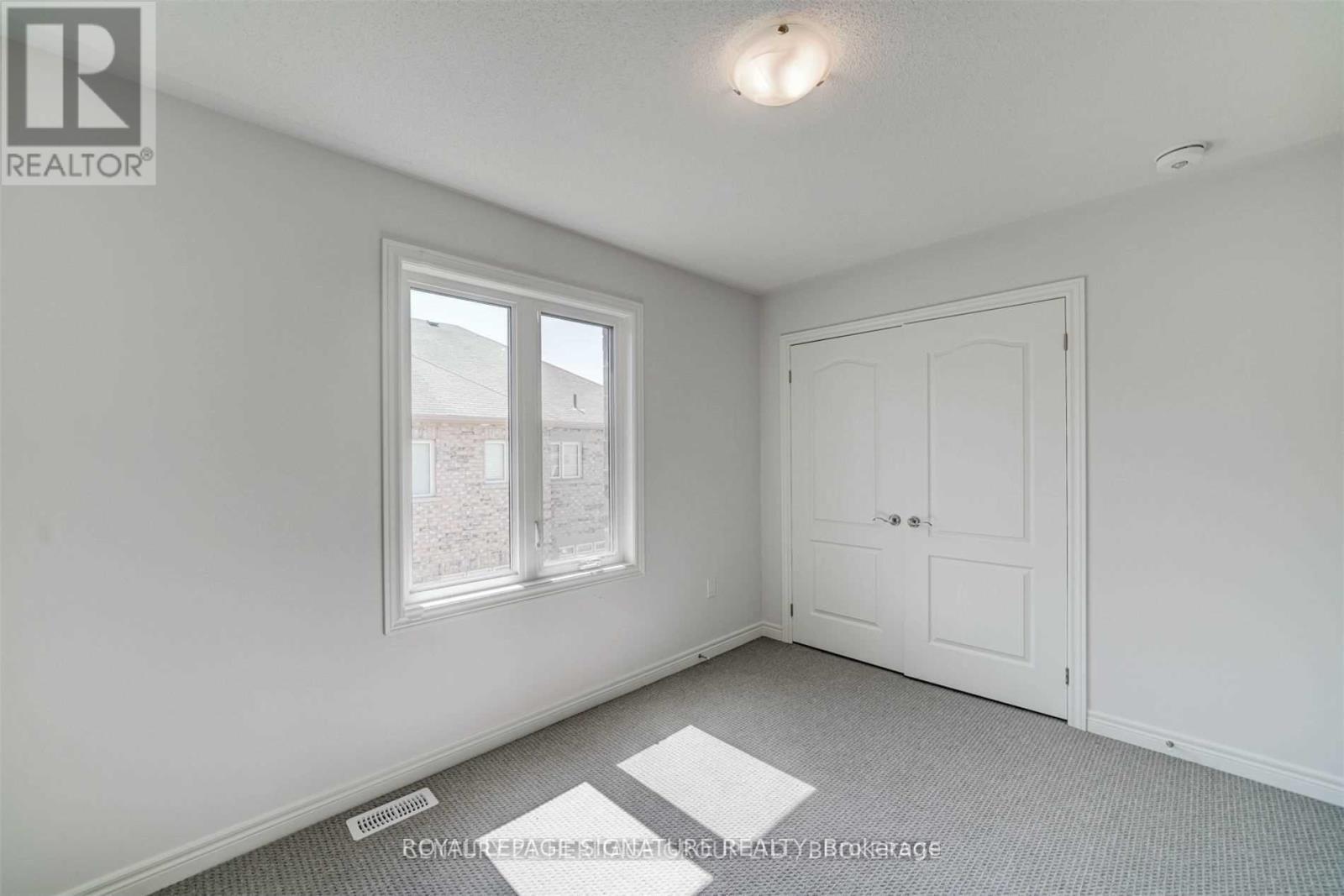 5 Frederick Taylor Way, East Gwillimbury, Ontario  L0G 1M0 - Photo 23 - N12566282