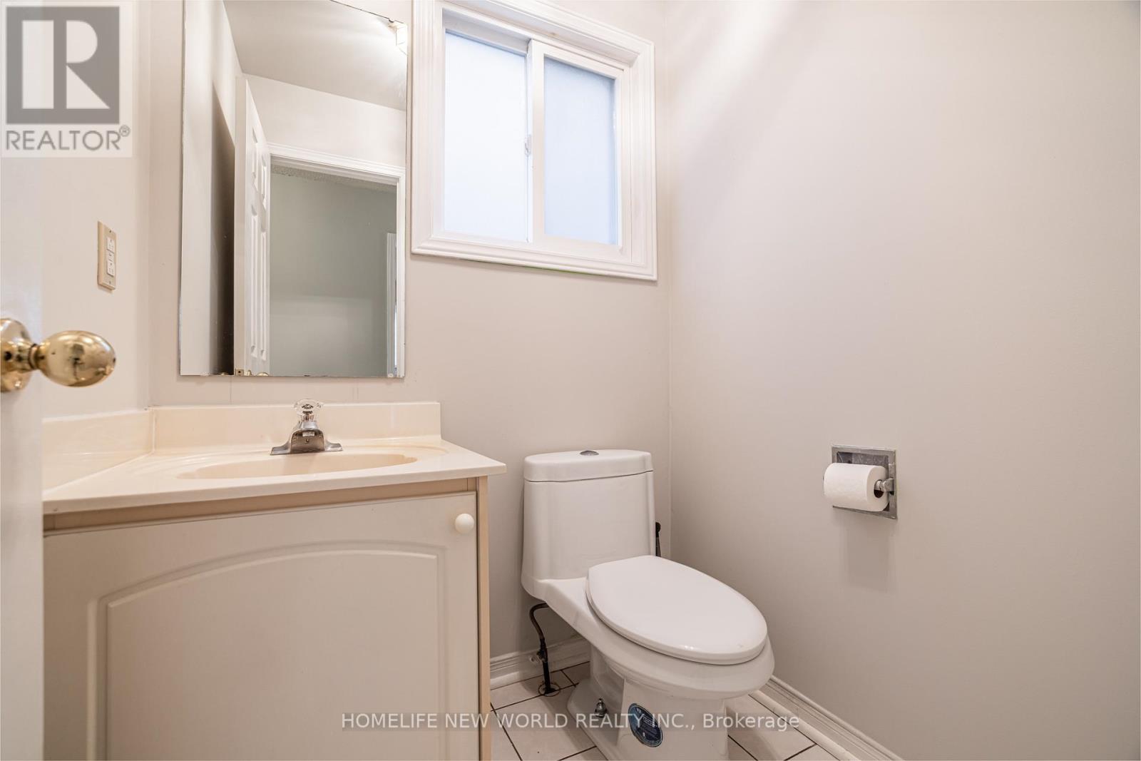 5715 Bell Harbour Drive, Mississauga, Ontario  L5M 5L1 - Photo 12 - W12567718