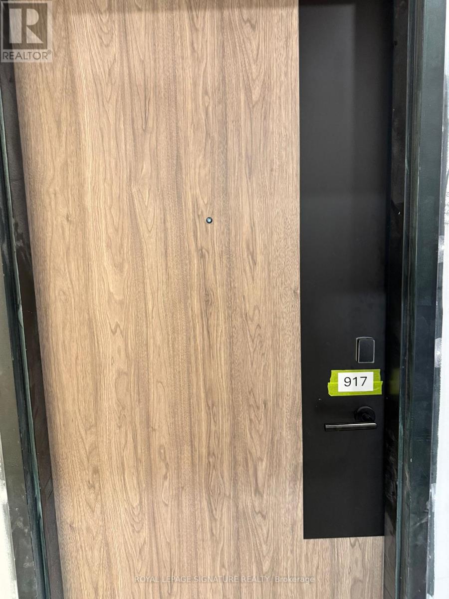 917 - 1007 The Queensway, Toronto, Ontario  M8Z 6C7 - Photo 2 - W12567774