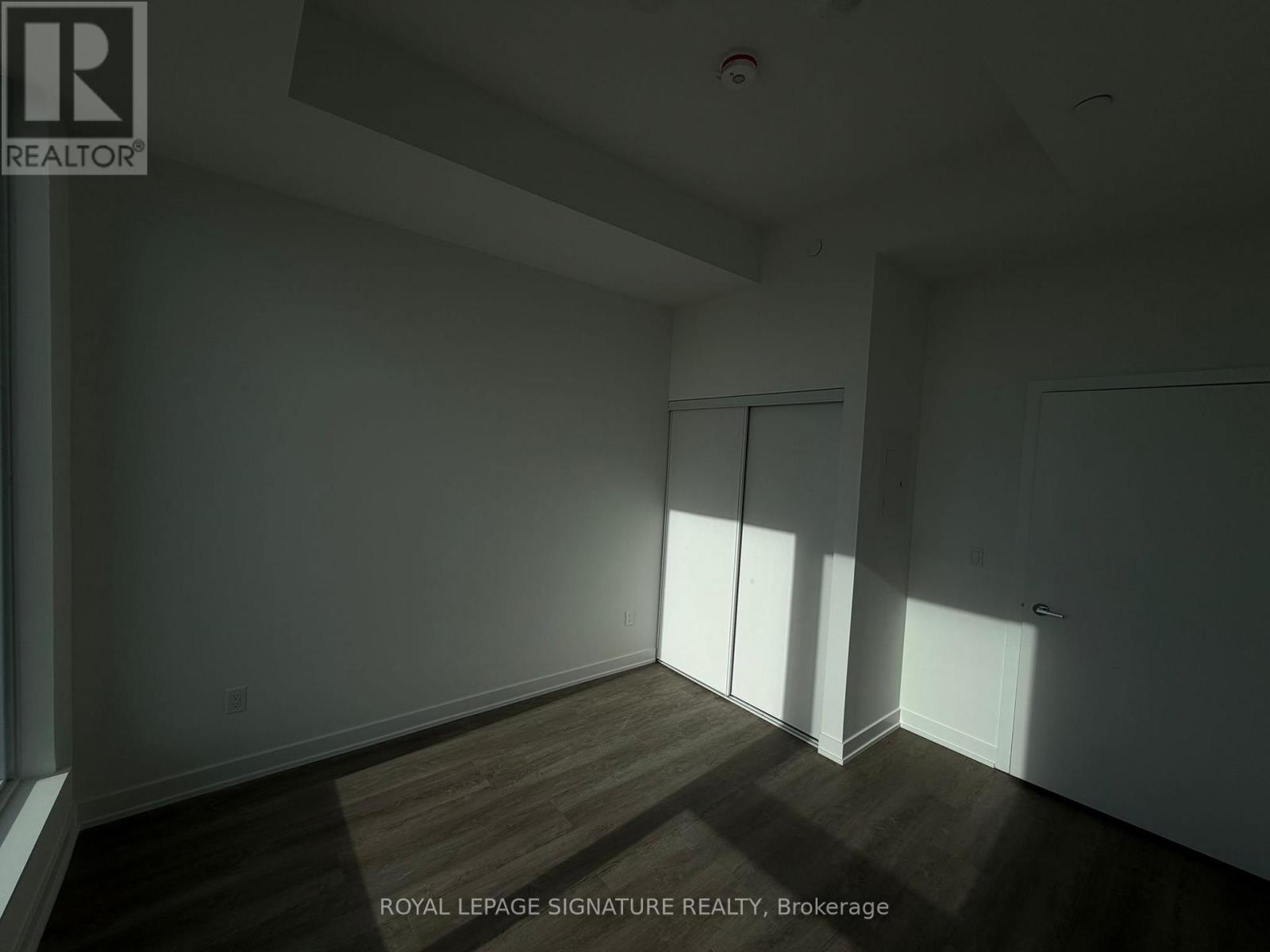 917 - 1007 The Queensway, Toronto, Ontario  M8Z 6C7 - Photo 9 - W12567774