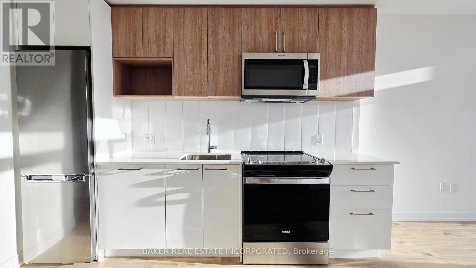 622 - 500 Plains Road E, Burlington, Ontario  L7T 2E1 - Photo 4 - W12546296