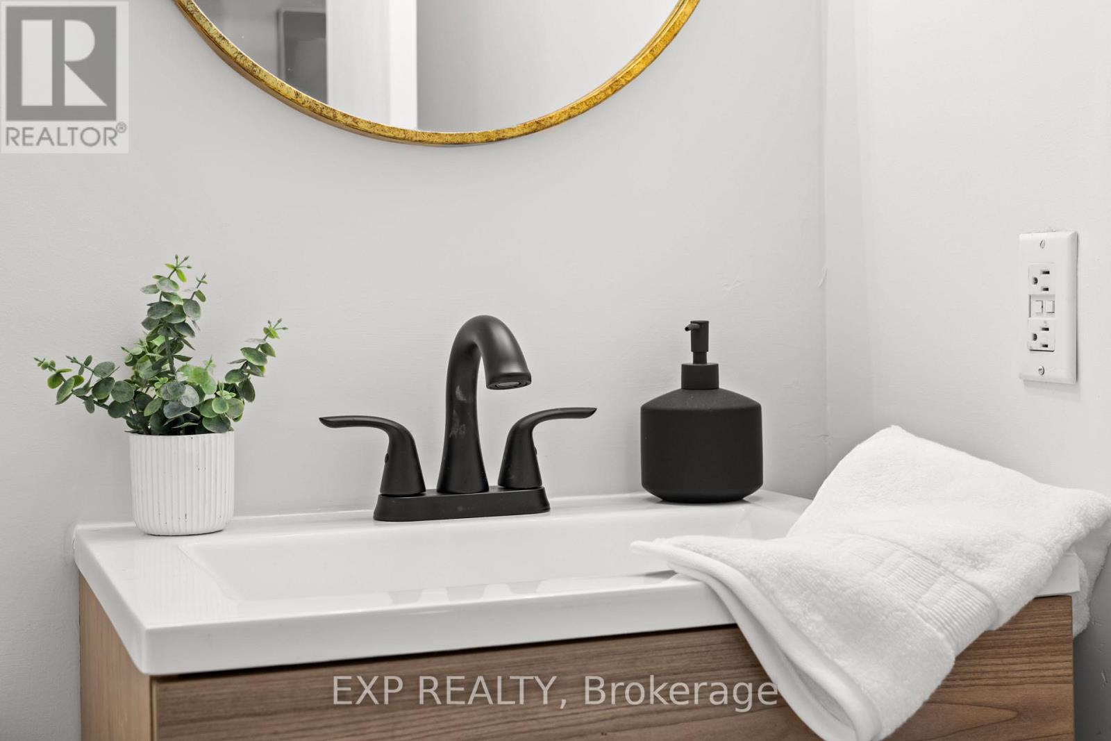 501 - 250 Manitoba Street, Toronto, Ontario  M8Y 4G8 - Photo 19 - W12557528