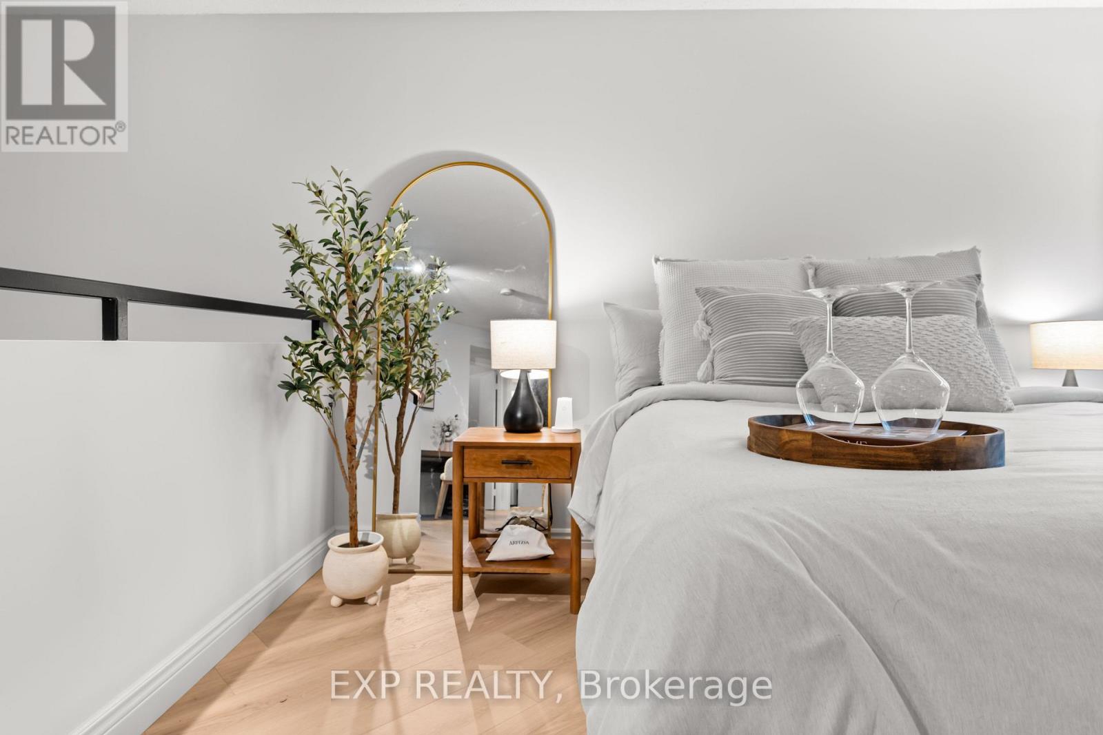 501 - 250 Manitoba Street, Toronto, Ontario  M8Y 4G8 - Photo 24 - W12557528