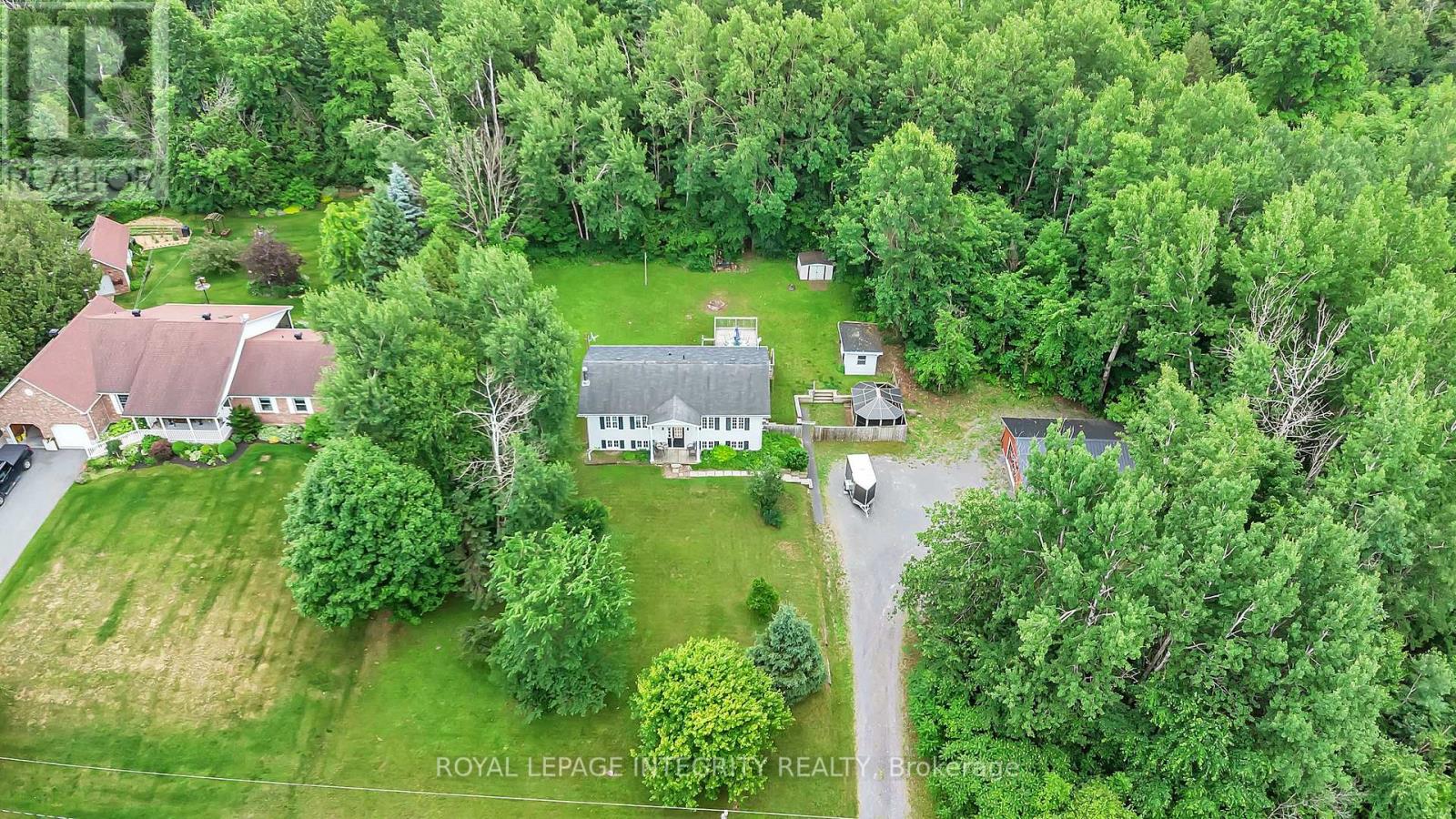 17372 CAMERON ROAD, South Stormont, Ontario