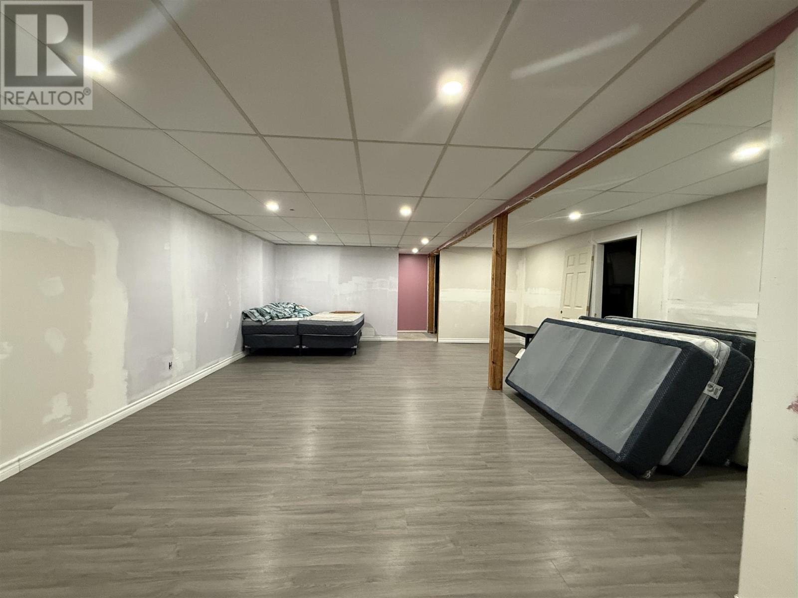 6 Rue Des Pins, Dubreuilville, Ontario  P0S 1G0 - Photo 29 - SM253019