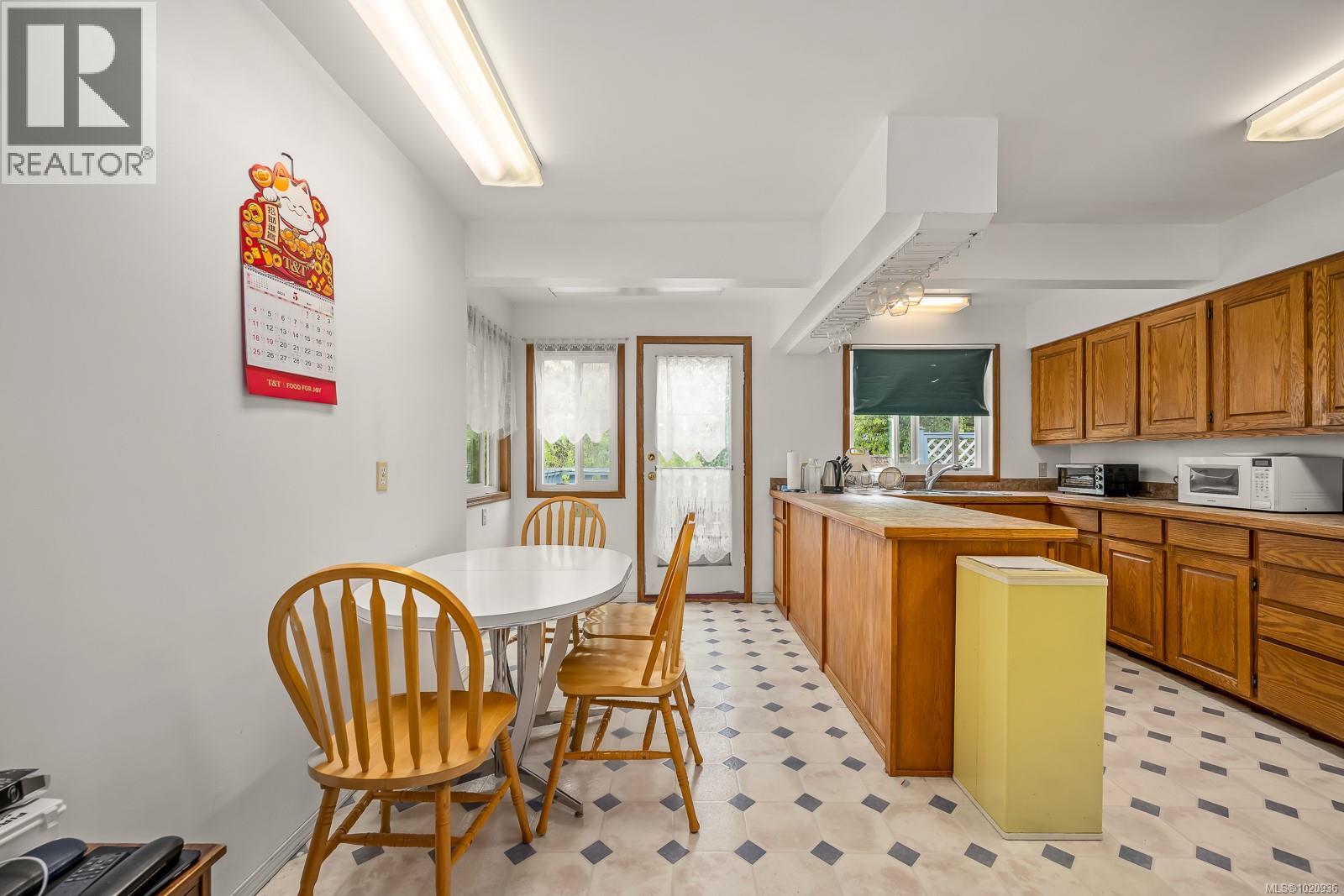 1608 Mclauchlin Ave, Courtenay, British Columbia  B9N 3V8 - Photo 7 - 1020936