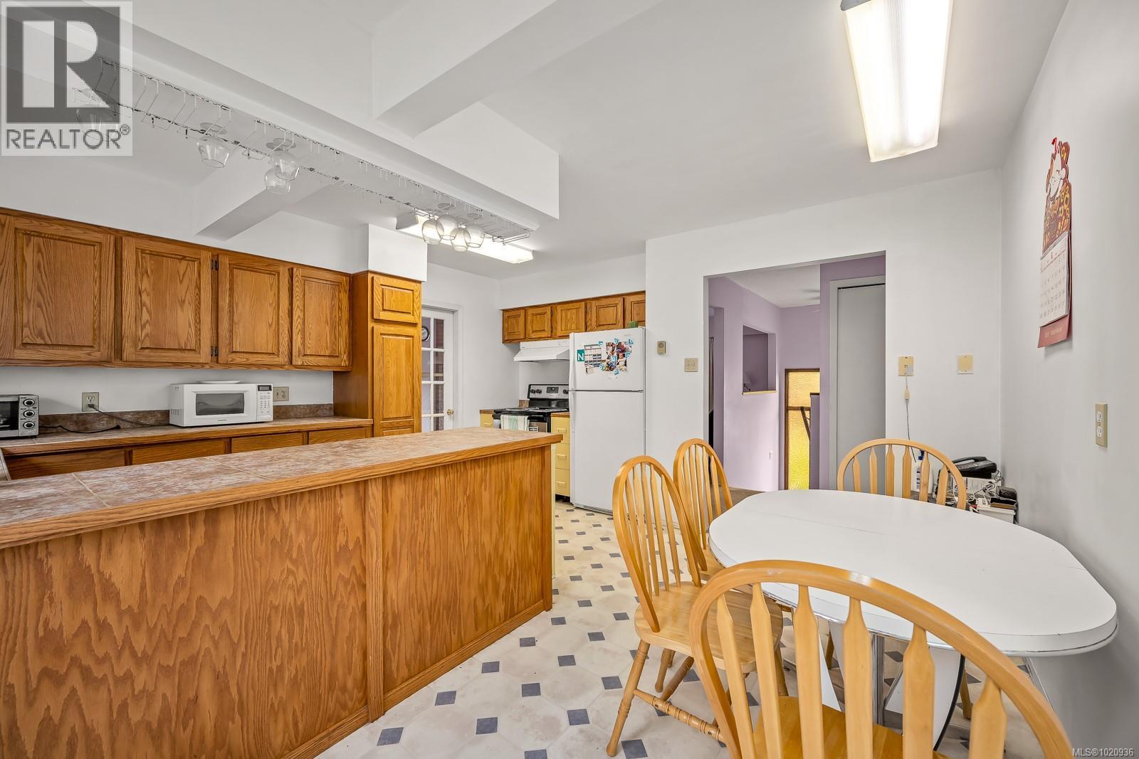 1608 Mclauchlin Ave, Courtenay, British Columbia  B9N 3V8 - Photo 10 - 1020936