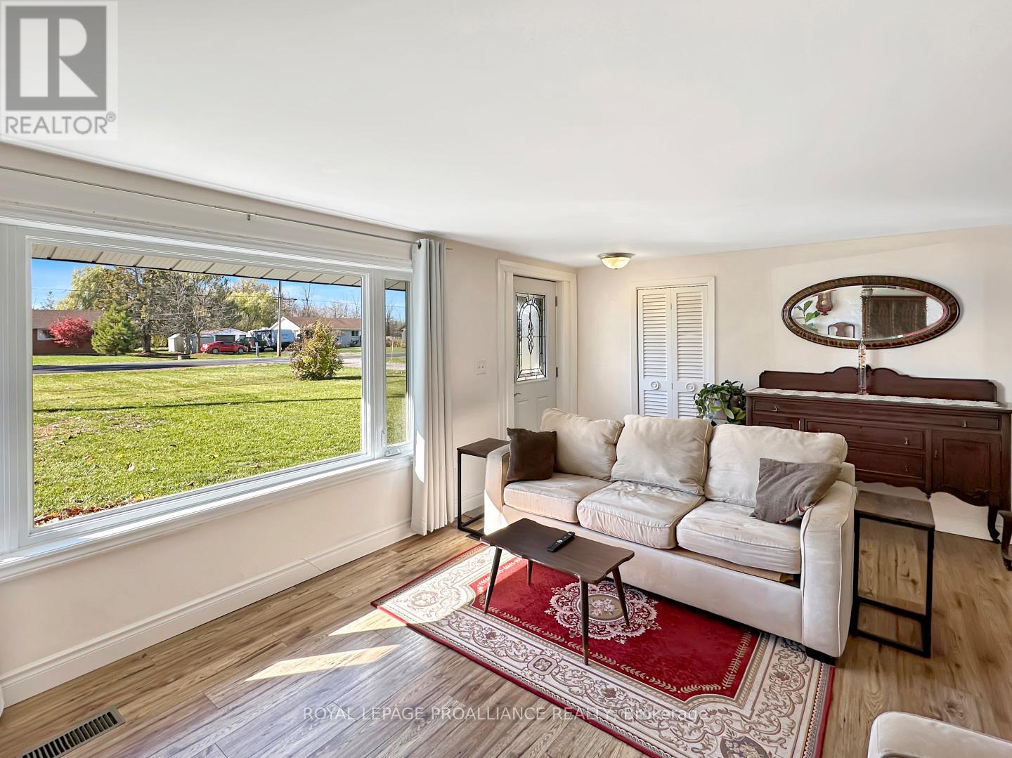 40 Ashley Street, Belleville, Ontario  K0K 2B0 - Photo 7 - X12567828