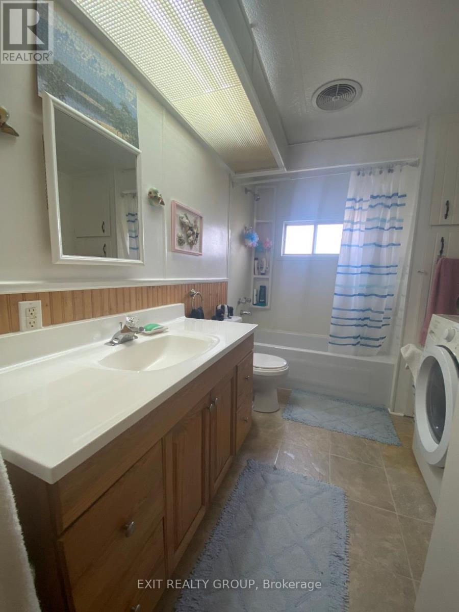 173 - 63 Whites Road, Quinte West, Ontario  K9V 5P5 - Photo 19 - X12567920