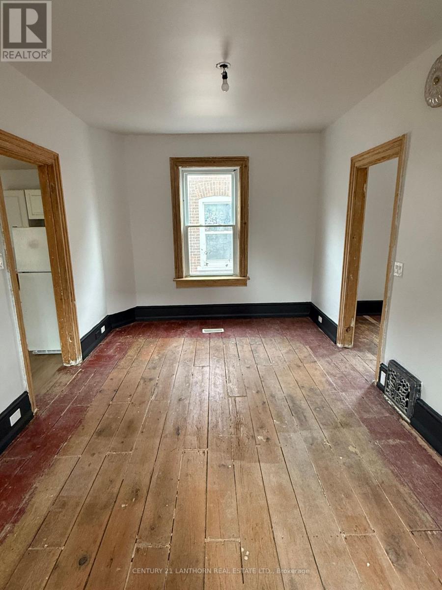 44 Mary Street, Prince Edward County, Ontario  K0K 2T0 - Photo 10 - X12567962