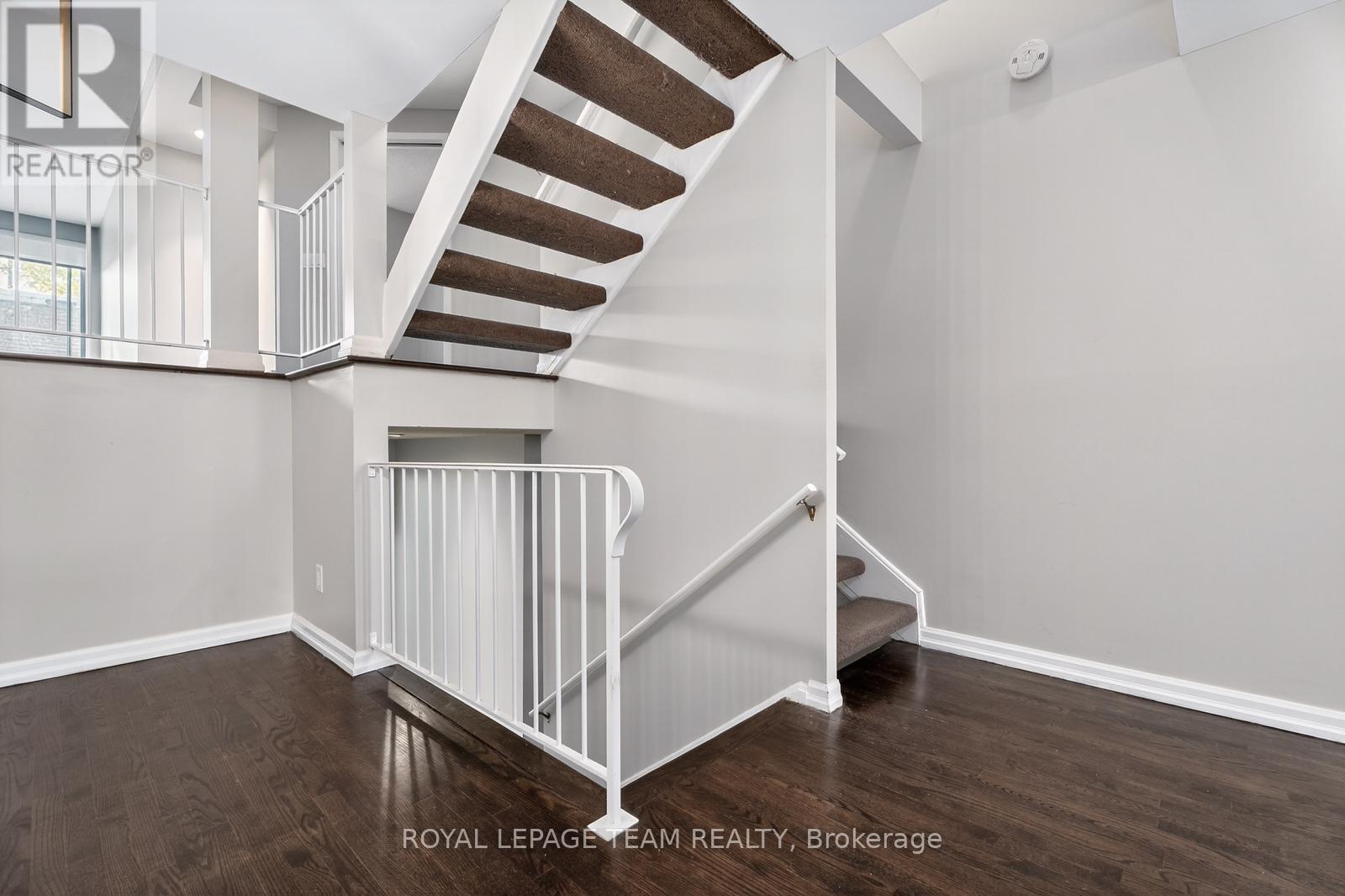 10 - 290 Cathcart Street, Ottawa, Ontario  K1N 5C4 - Photo 12 - X12567796