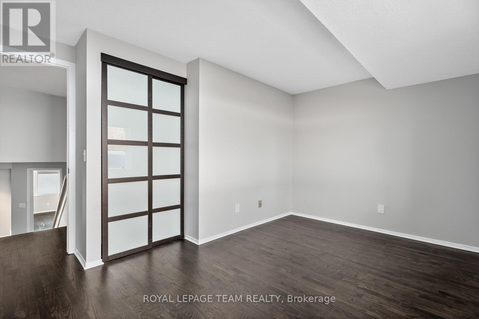 10 - 290 Cathcart Street, Ottawa, Ontario  K1N 5C4 - Photo 24 - X12567796