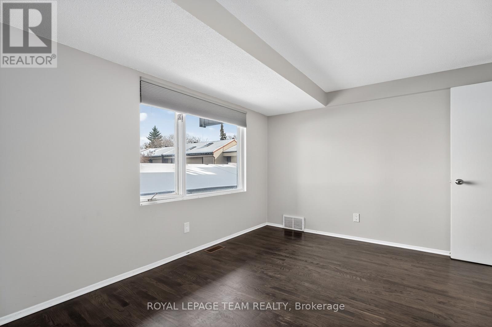 10 - 290 Cathcart Street, Ottawa, Ontario  K1N 5C4 - Photo 26 - X12567796