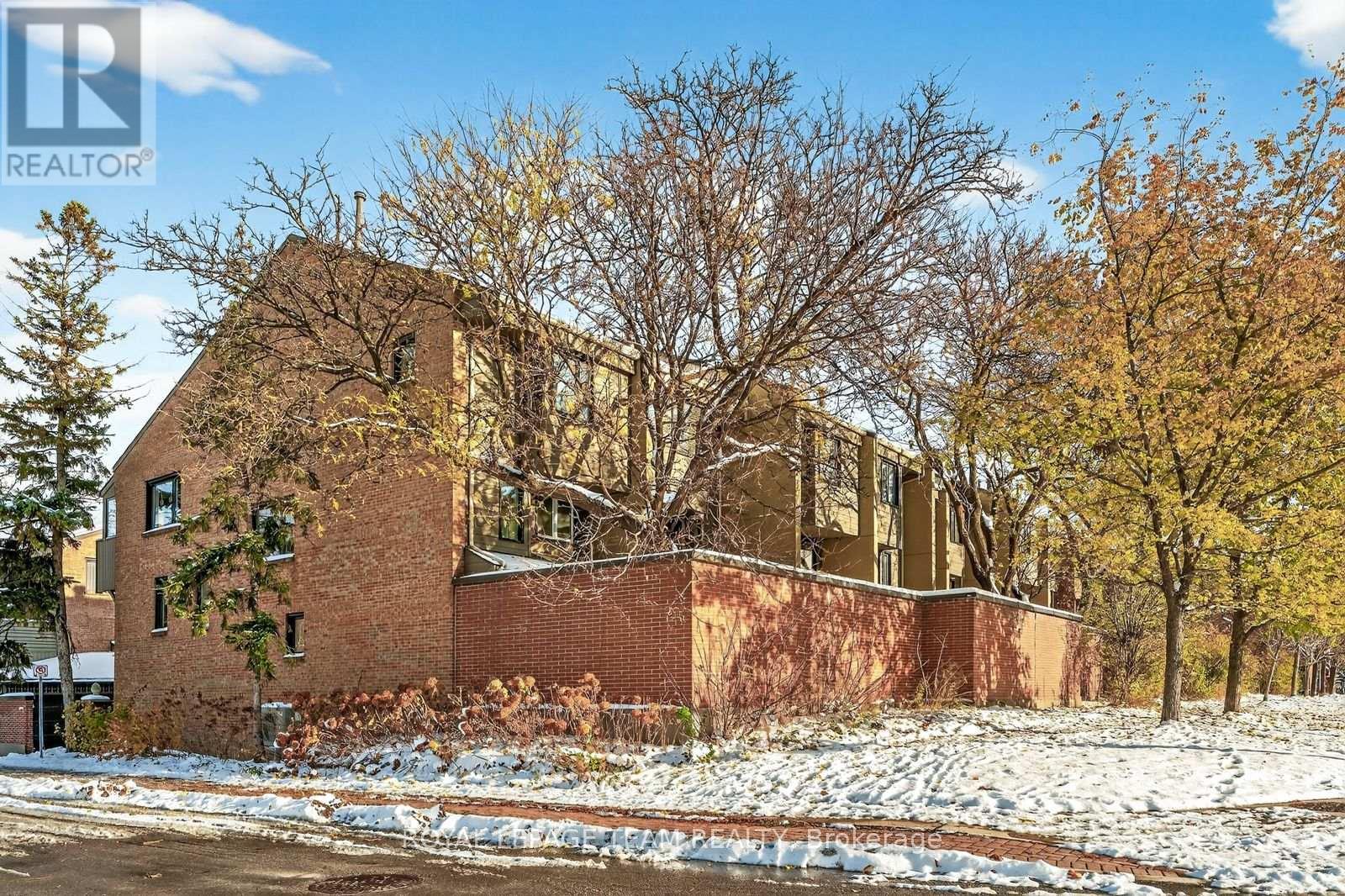 10 - 290 Cathcart Street, Ottawa, Ontario  K1N 5C4 - Photo 42 - X12567796