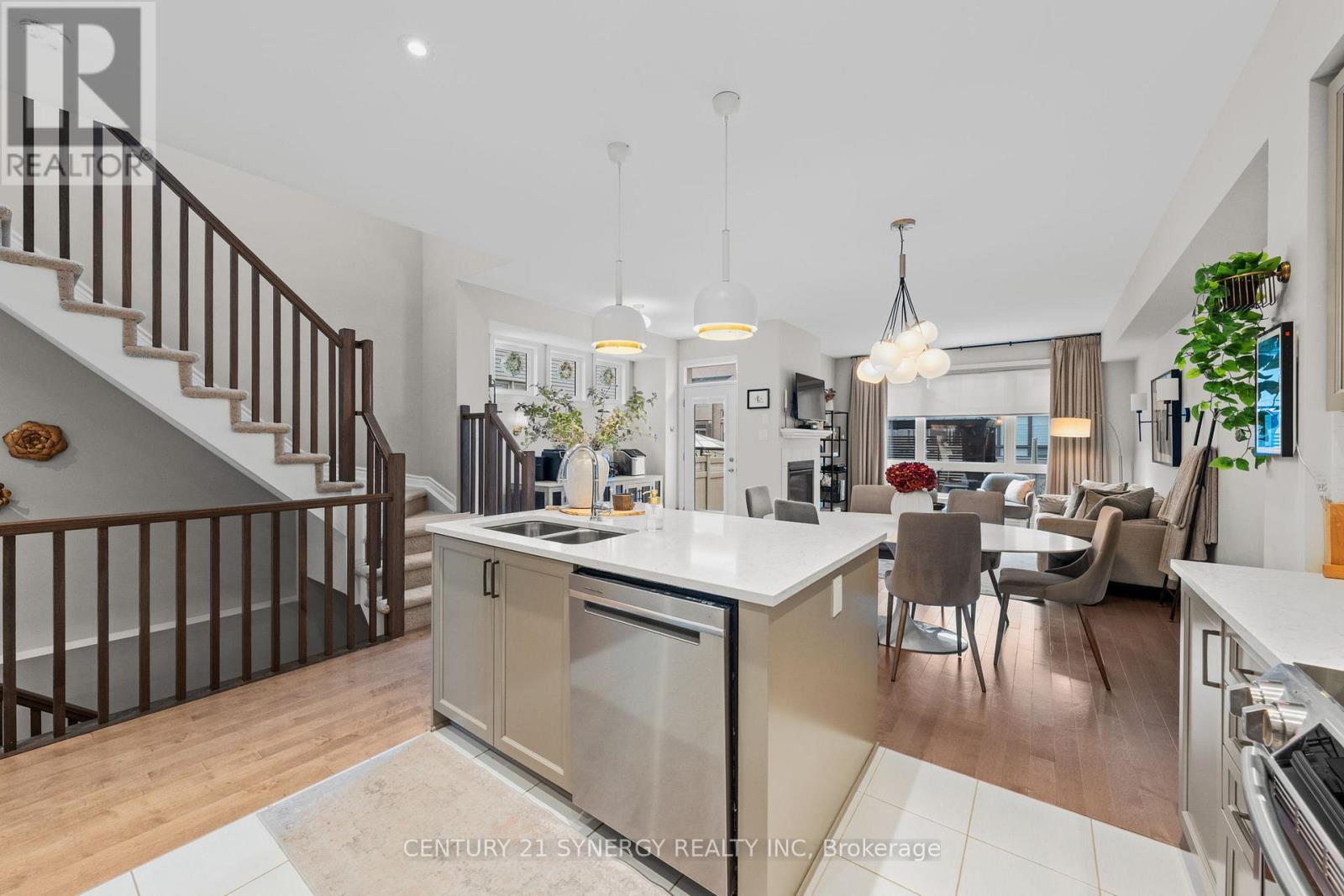 708 Guardian Grove, Ottawa, Ontario  K1X 0B3 - Photo 10 - X12567808