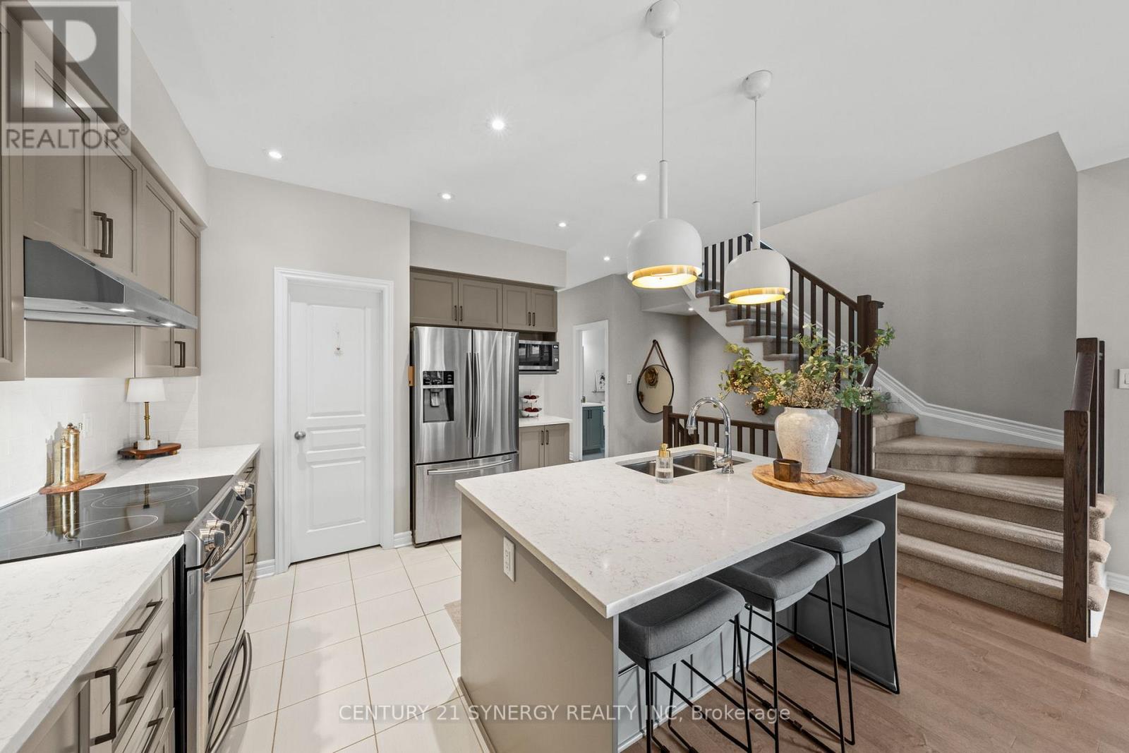 708 Guardian Grove, Ottawa, Ontario  K1X 0B3 - Photo 7 - X12567808