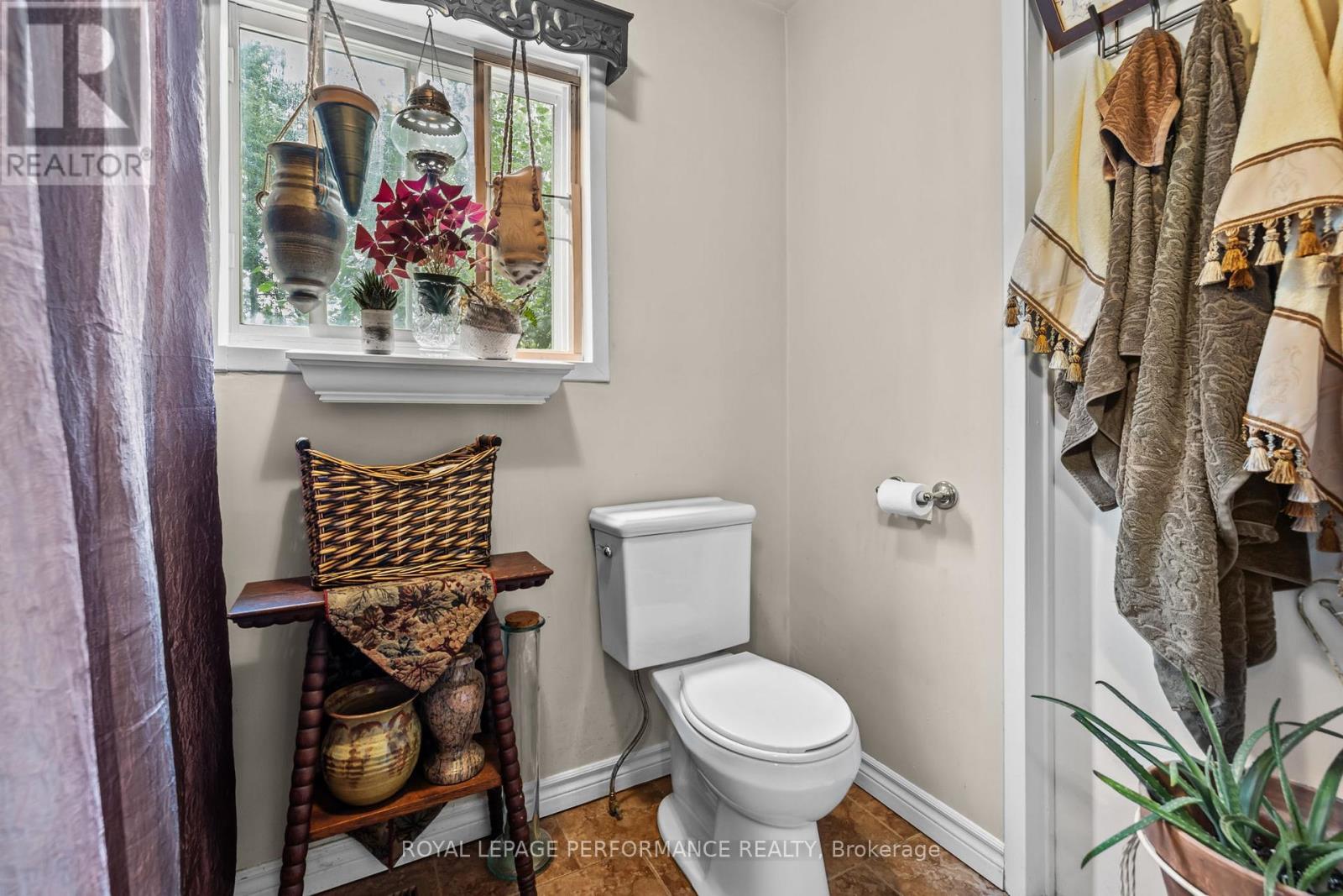 721 St Thomas Road, Russell, Ontario  K0A 1W0 - Photo 21 - X12567912