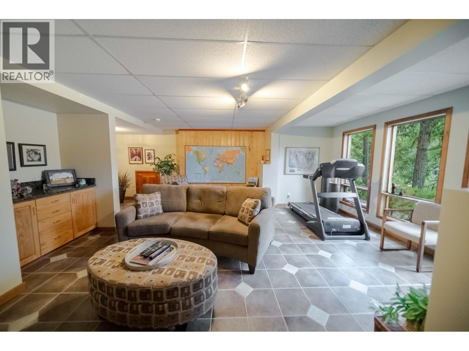 3023 Westside Road, Moyie, British Columbia  V0B 2A0 - Photo 44 - 10369776