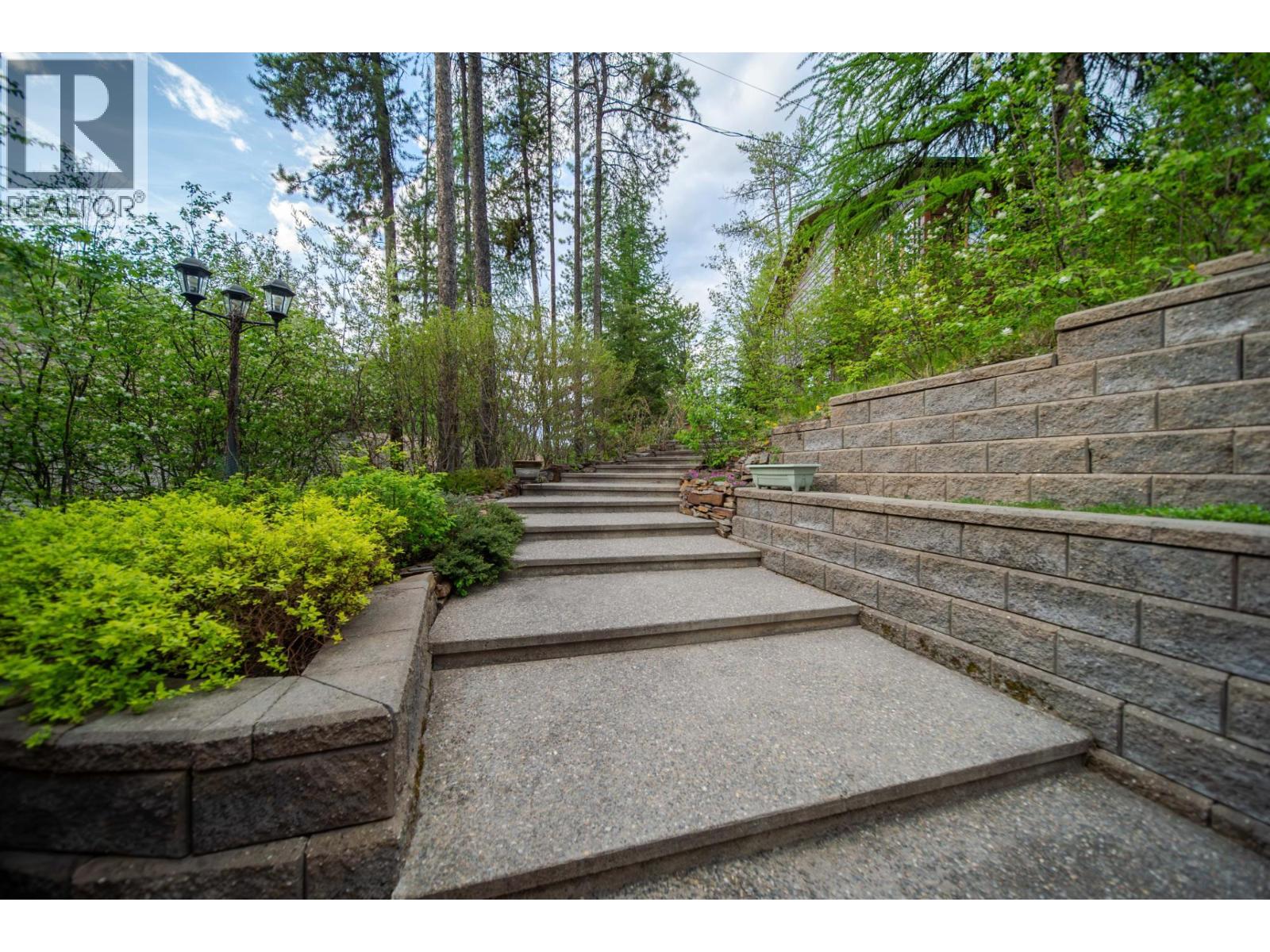 3023 Westside Road, Moyie, British Columbia  V0B 2A0 - Photo 68 - 10369776