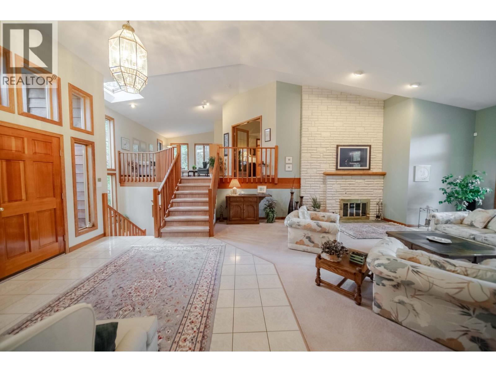 3023 Westside Road, Moyie, British Columbia  V0B 2A0 - Photo 9 - 10369776